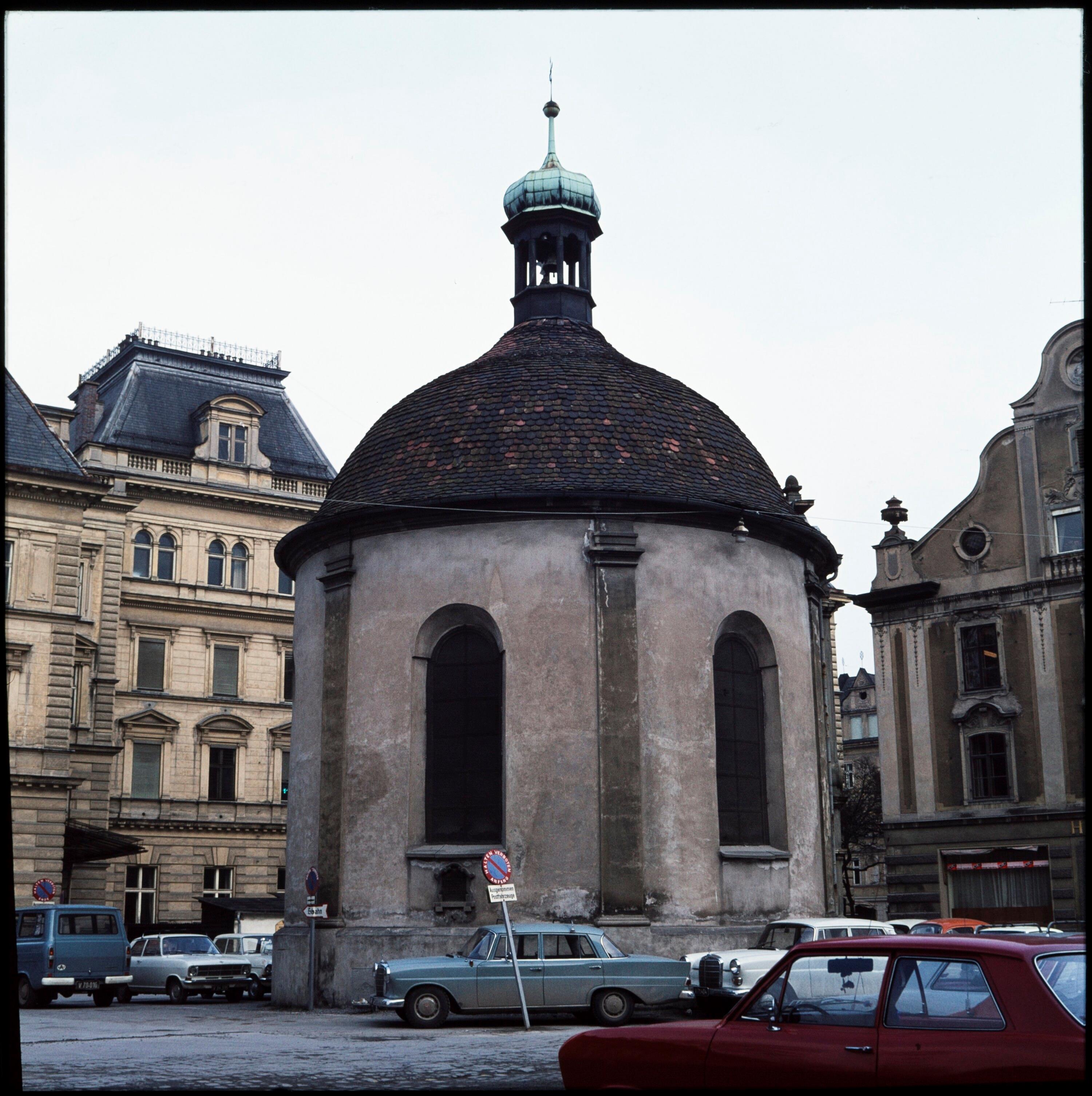 Nepomukkapelle in Bregenz></div>


    <hr>
    <div class=