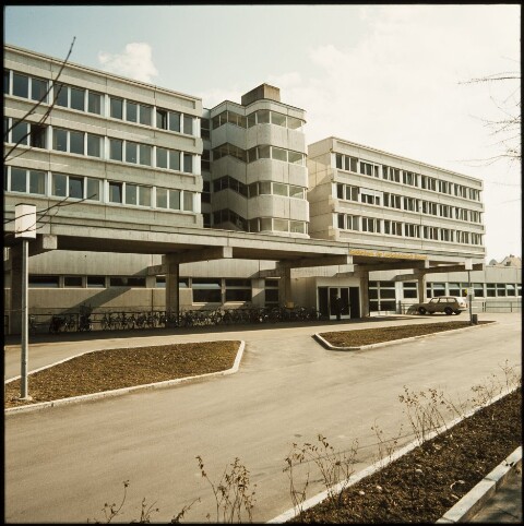 Krankenhaus - Bregenz / Helmut Klapper von Klapper, Helmut