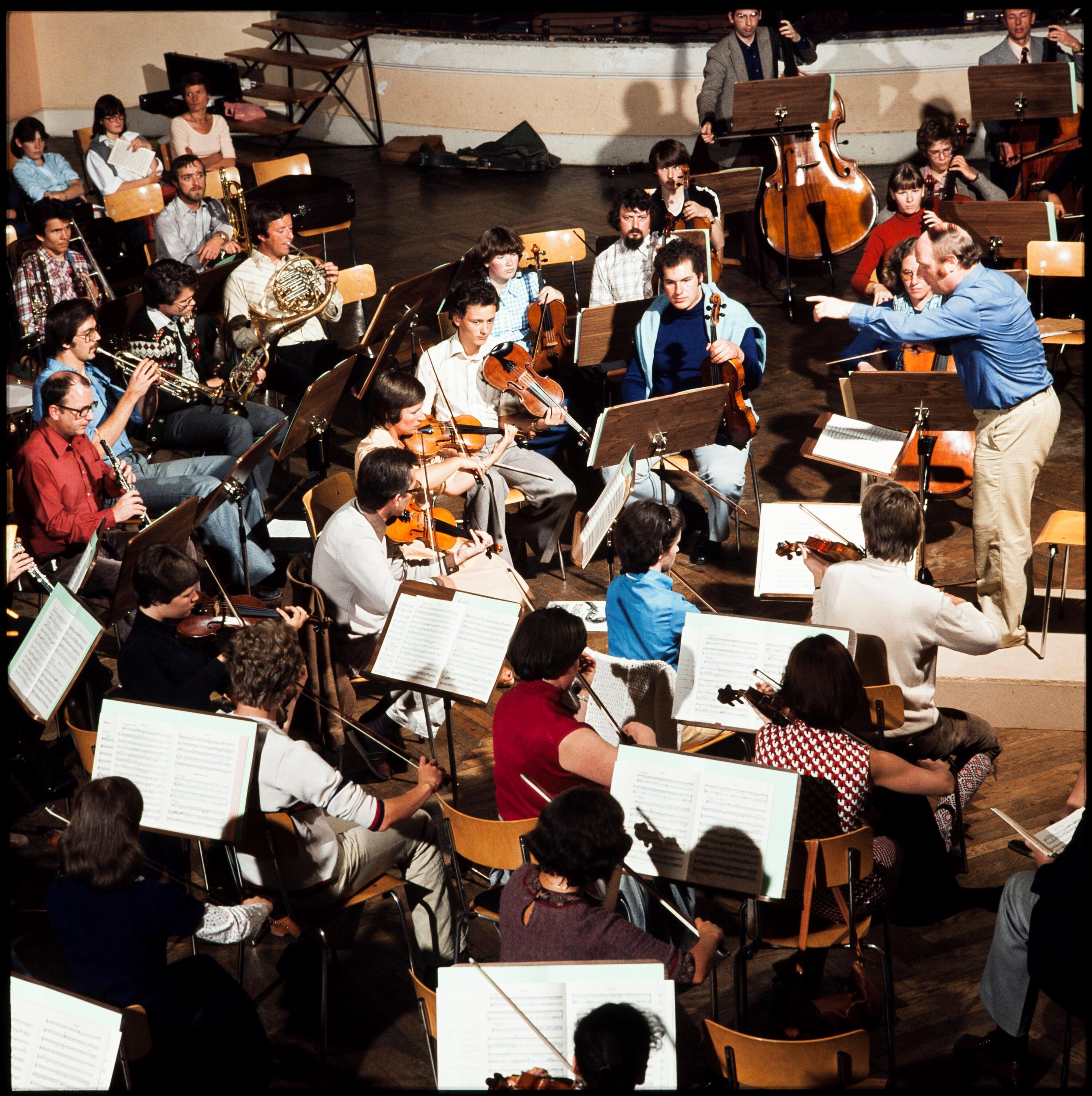 Konservatorium Feldkirch - Orchesterprobe></div>


    <hr>
    <div class=