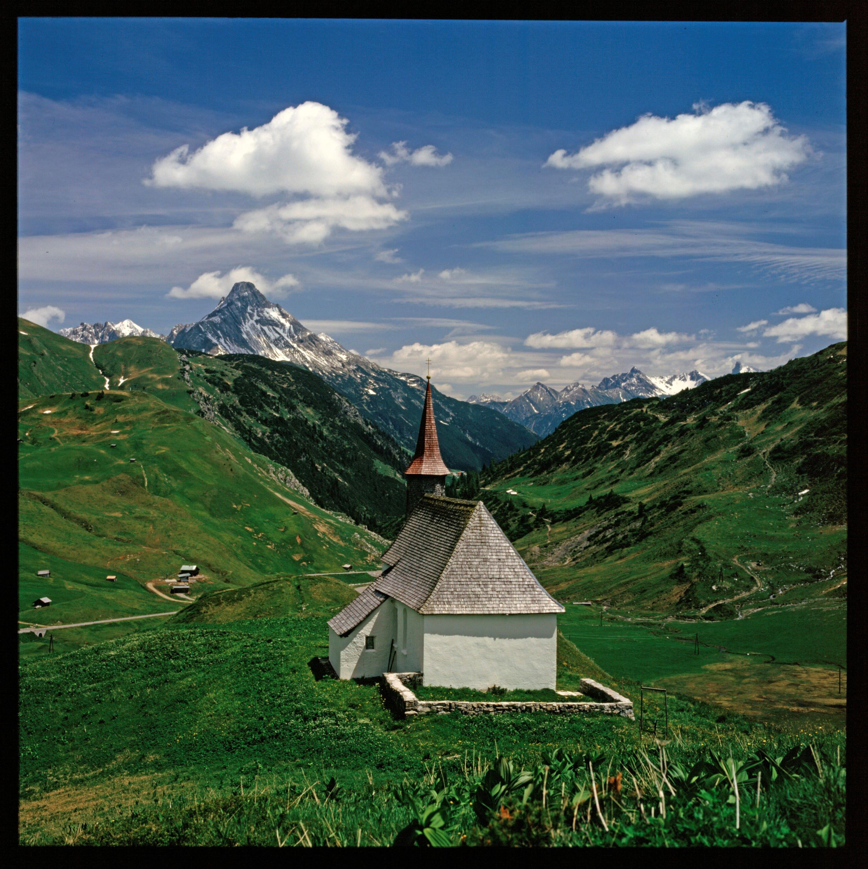 Hochkrumbach - Kapelle und Kalbelesee></div>


    <hr>
    <div class=