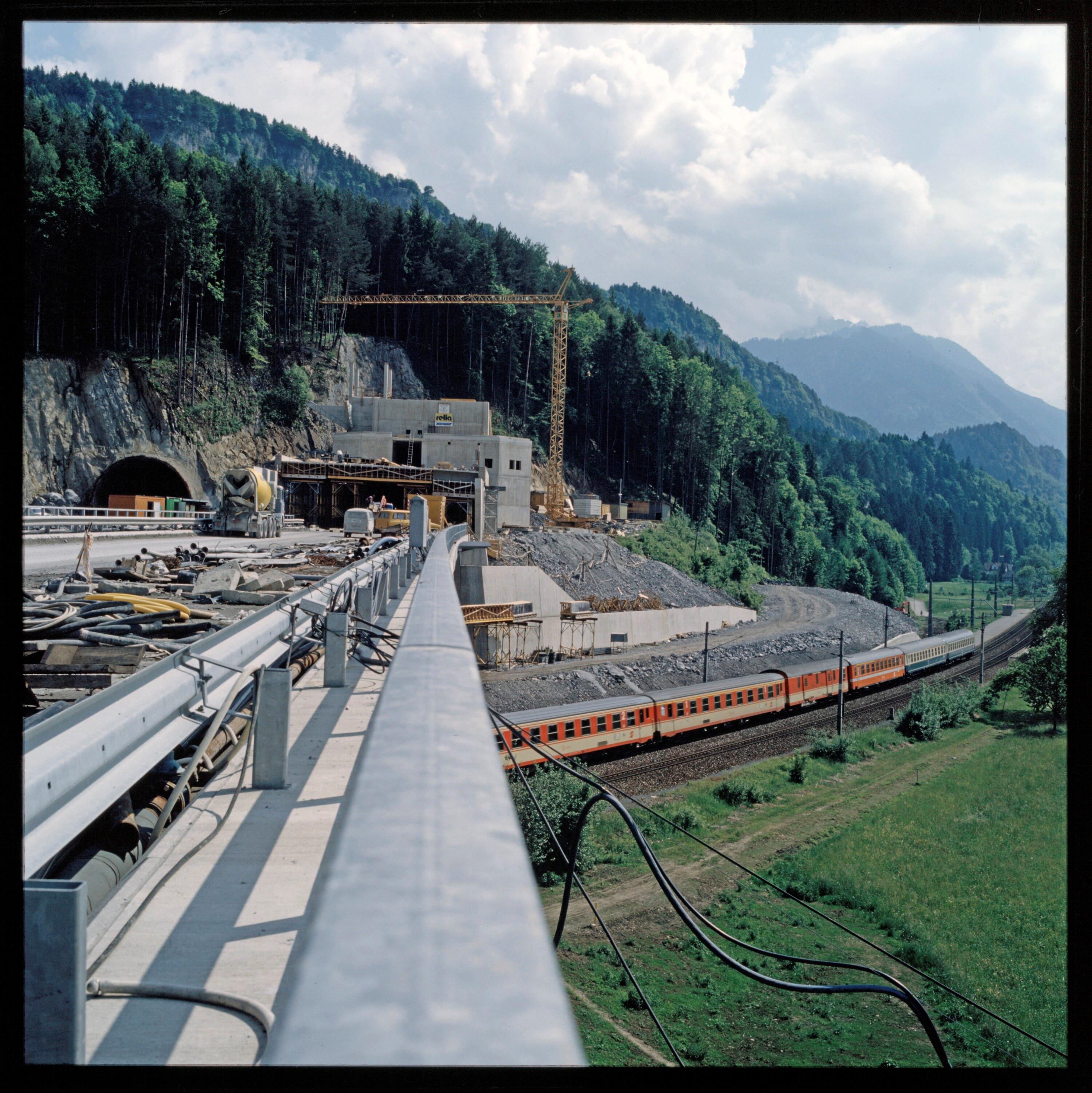 Ambergtunnel Nord - Baustelle></div>


    <hr>
    <div class=