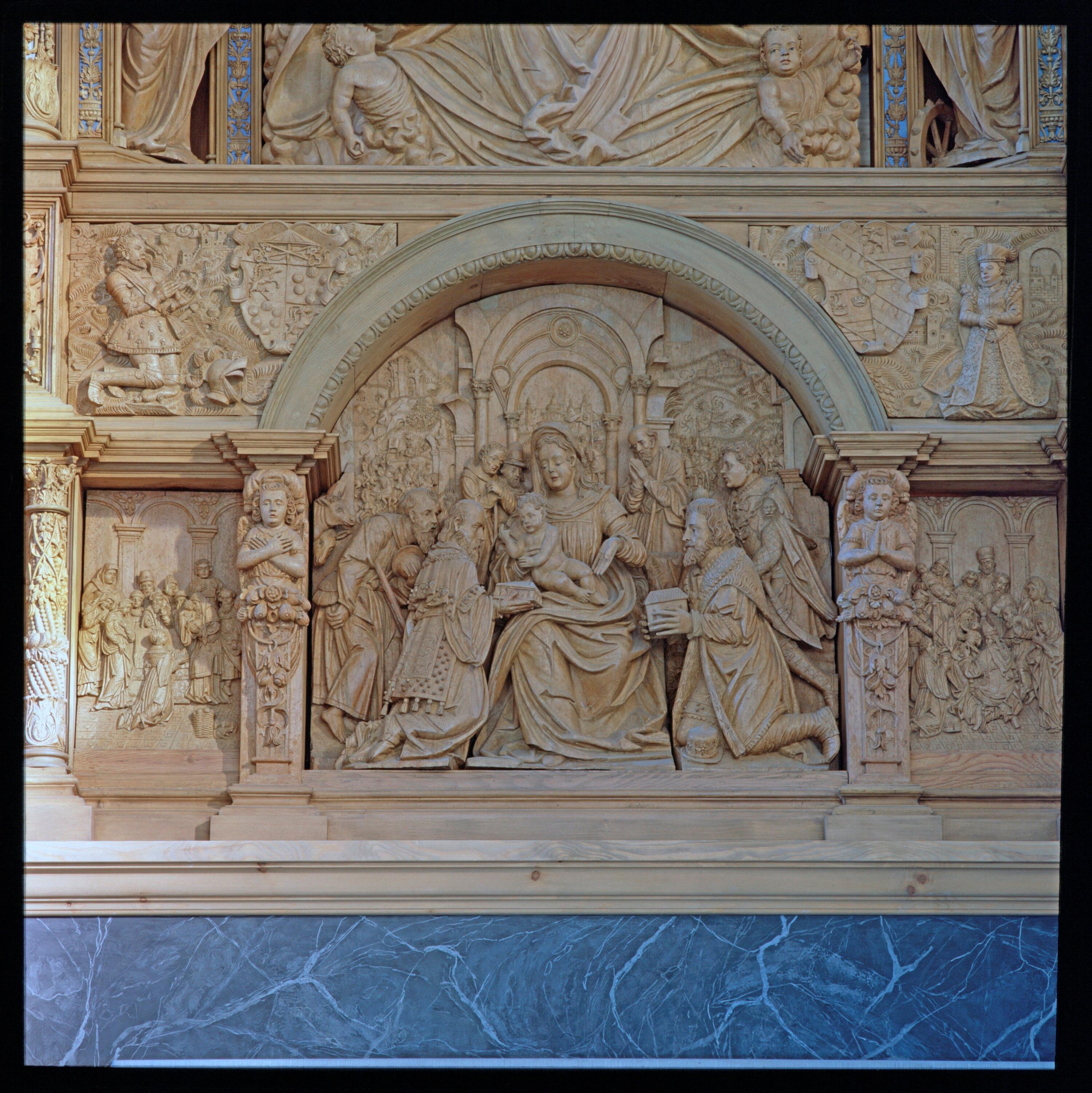 Hohenemser Altar - Ausschnitt></div>


    <hr>
    <div class=