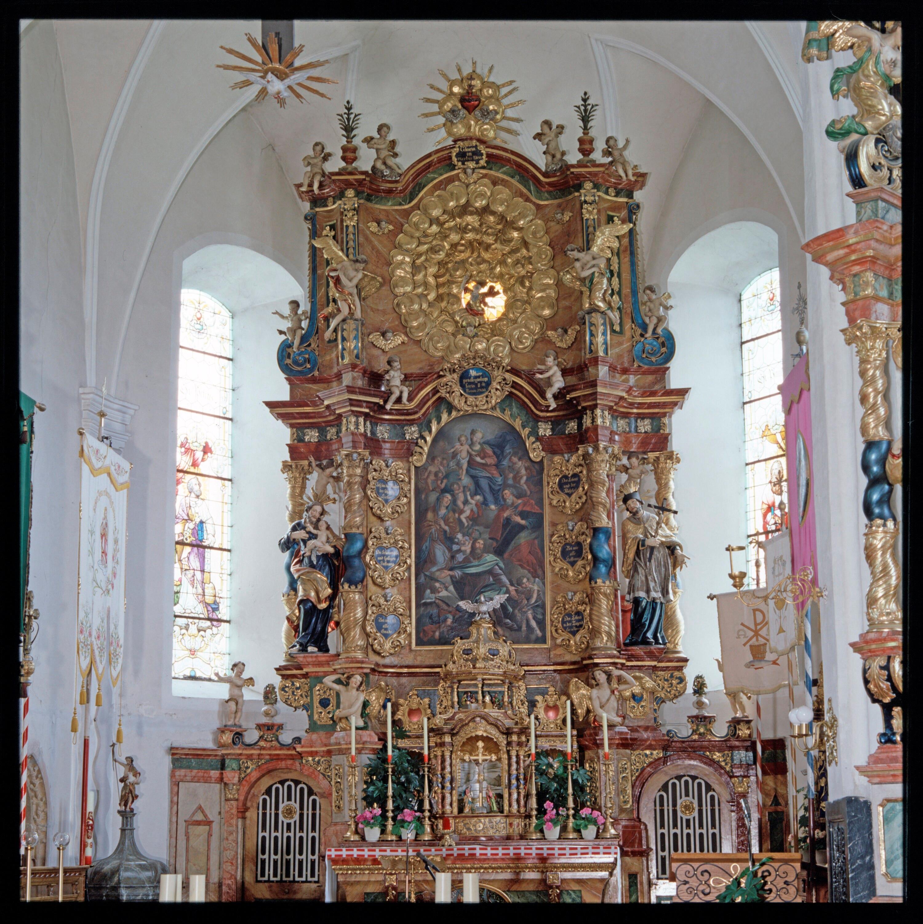 Bartholomäberg Kirche - Hochaltar></div>


    <hr>
    <div class=