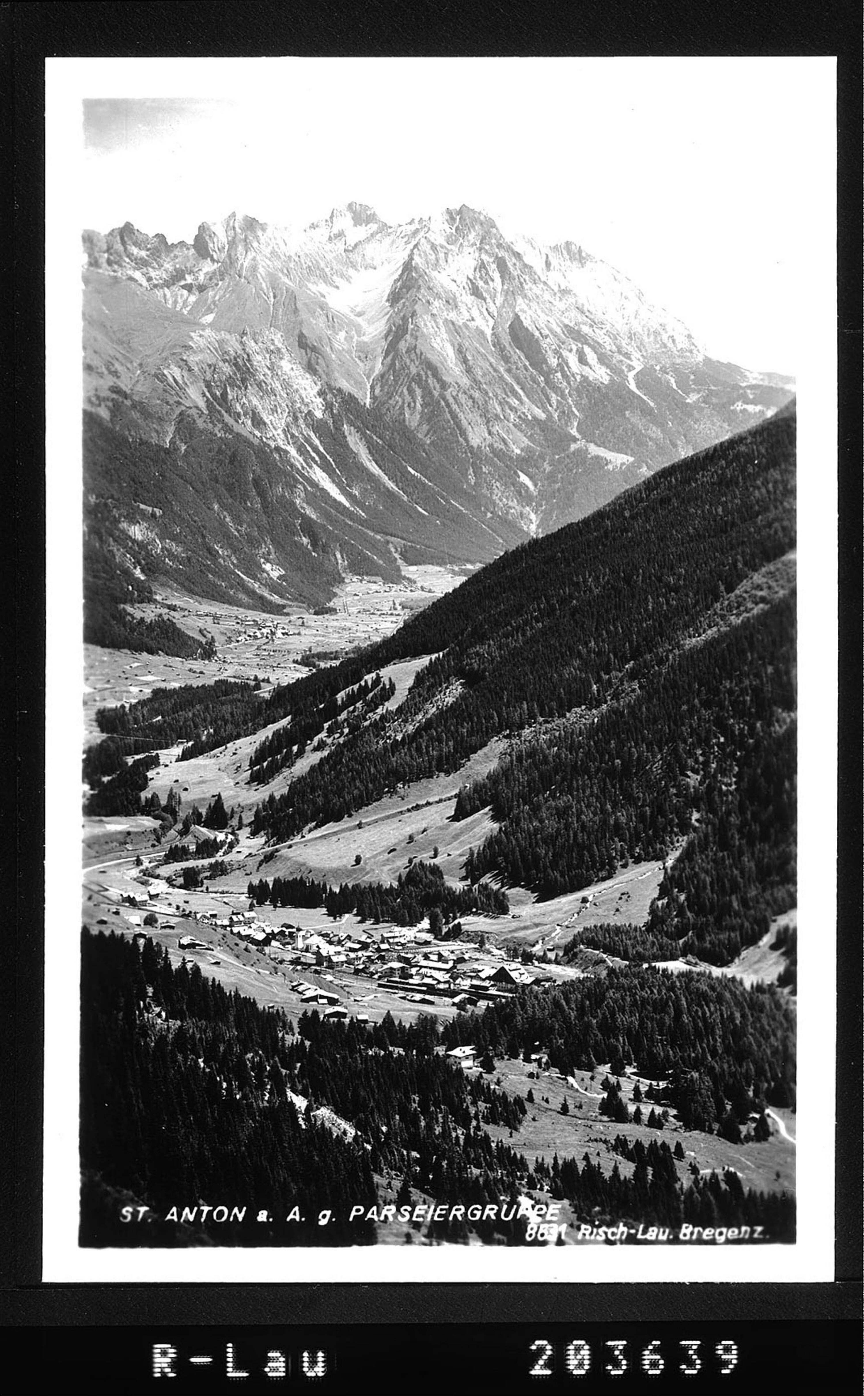 St.Anton am Arlberg gegen Parseiergruppe></div>


    <hr>
    <div class=
