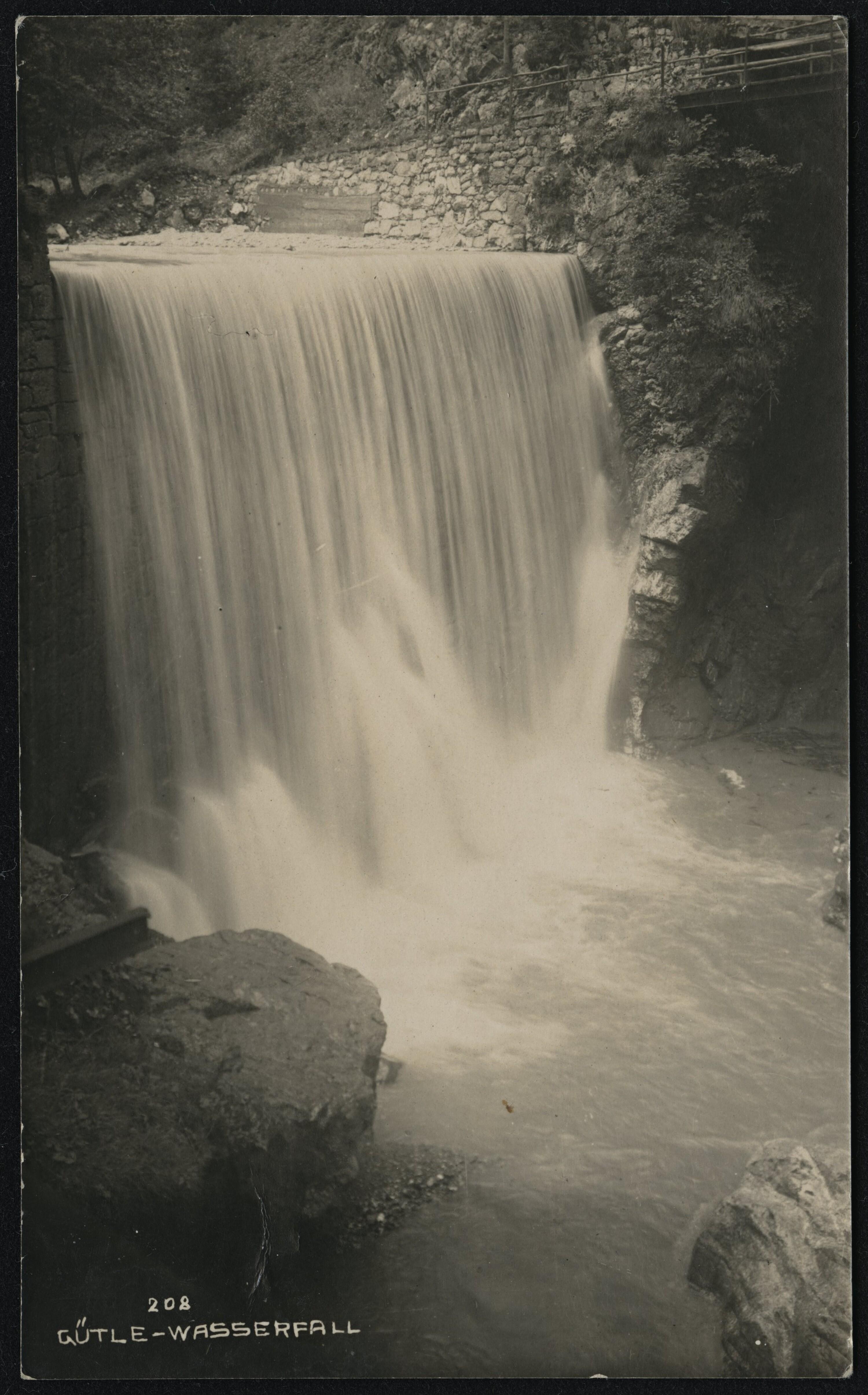 [Dornbirn] Gütle - Wasserfall></div>


    <hr>
    <div class=