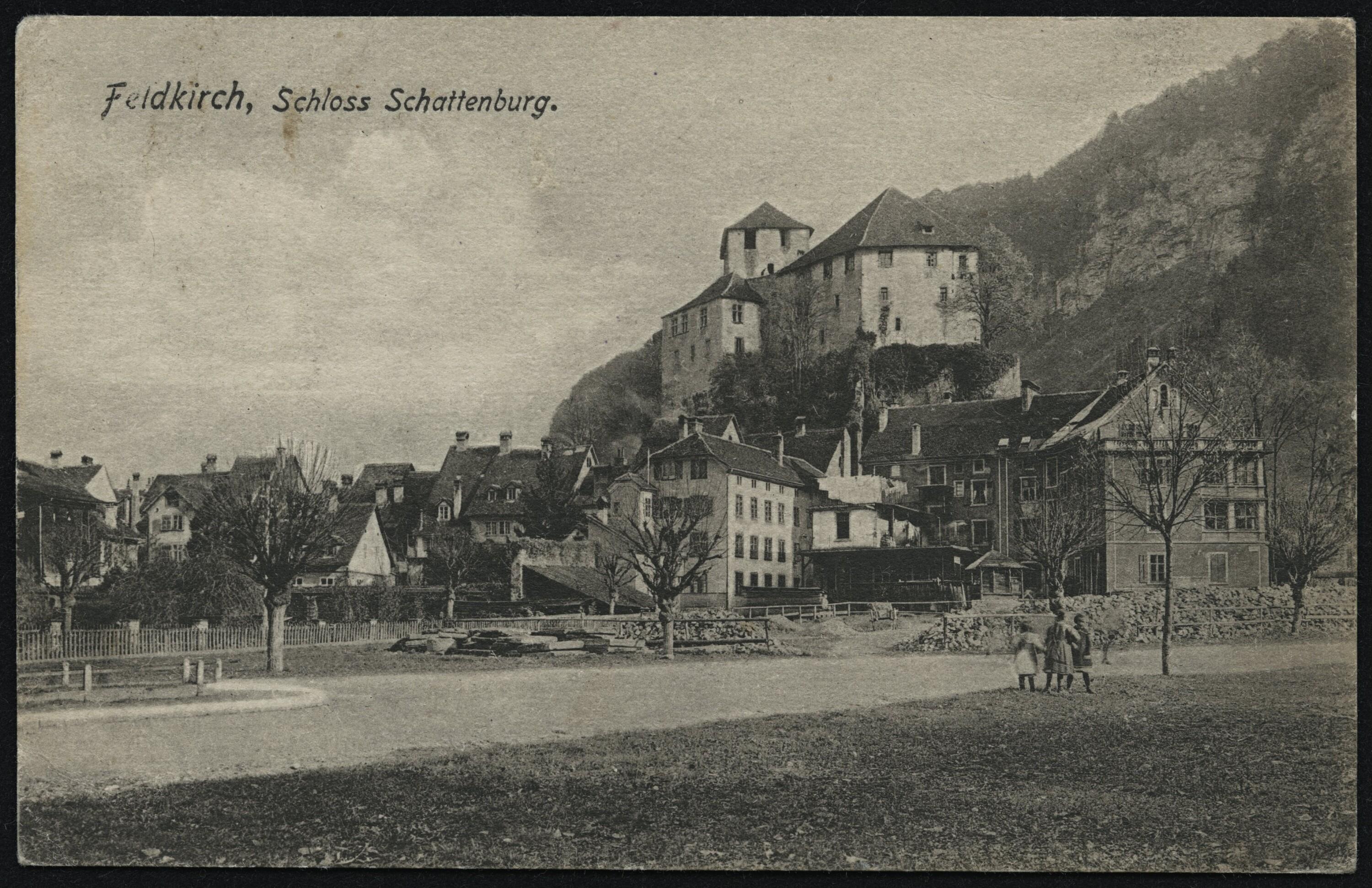 Feldkirch, Schloss Schattenburg></div>


    <hr>
    <div class=