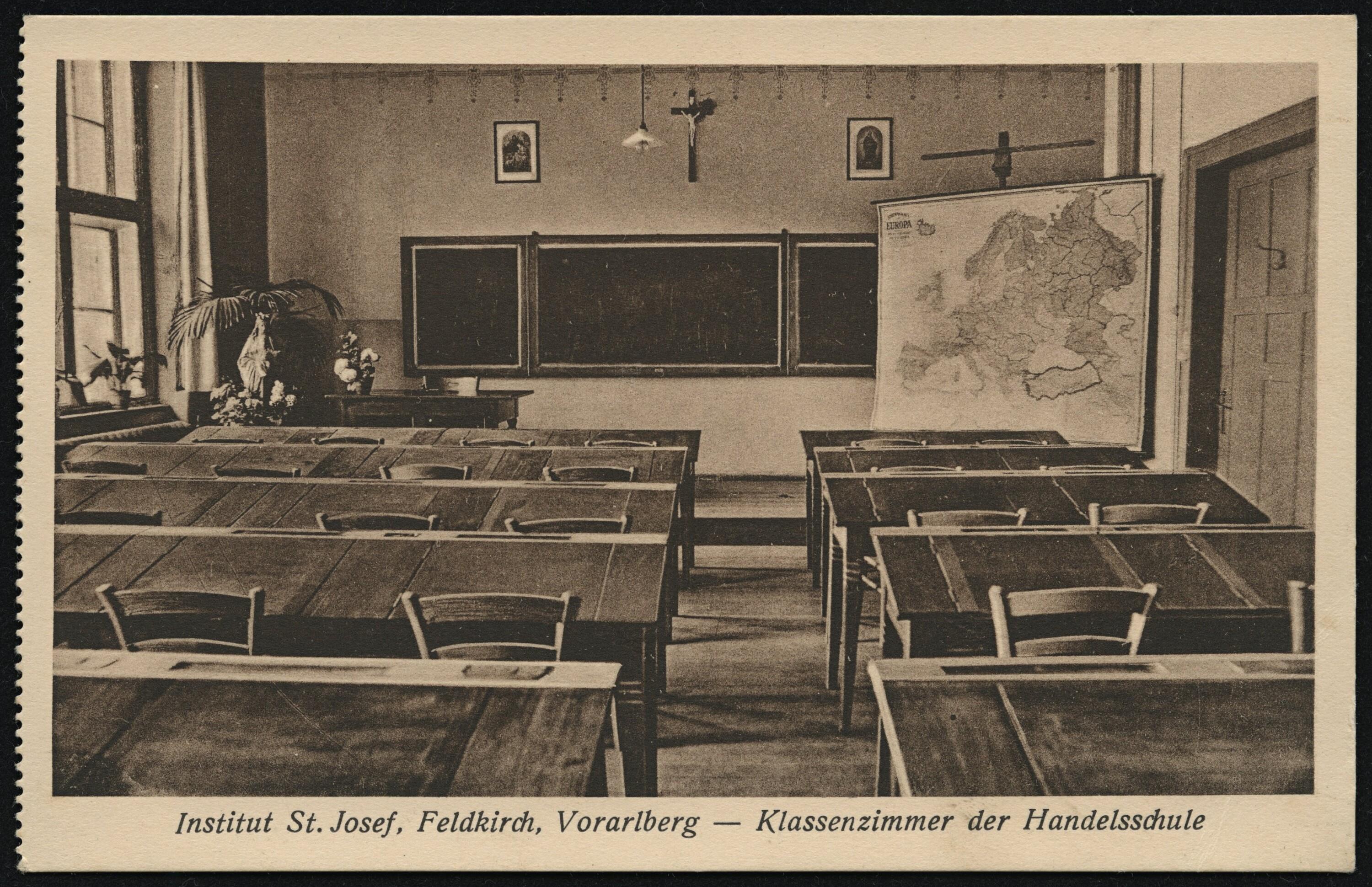 Institut St. Josef, Feldkirch, Vorarlberg - Klassenzimmer der Handelsschule></div>


    <hr>
    <div class=