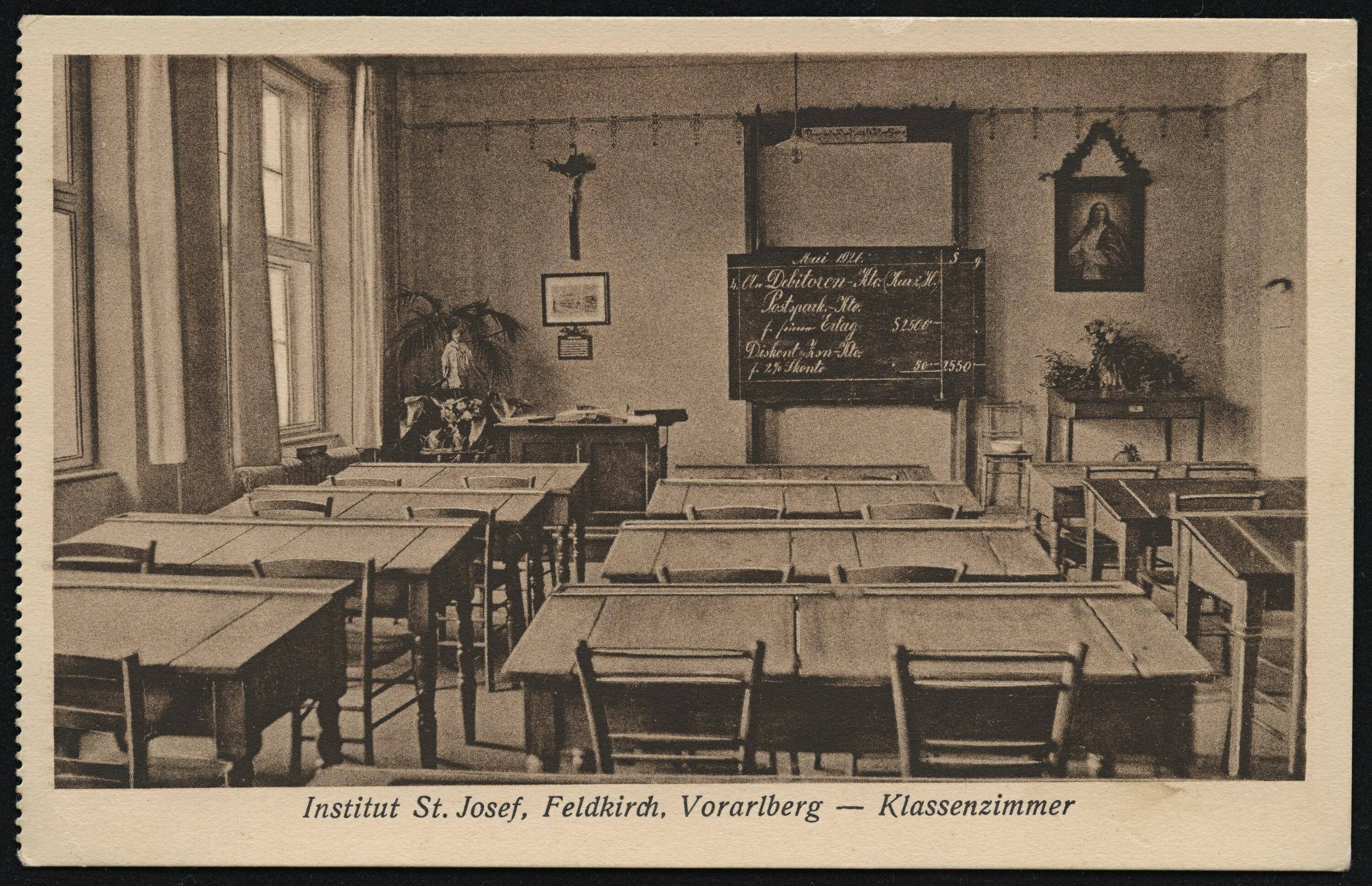 Institut St. Josef, Feldkirch, Vorarlberg - Klassenzimmer></div>


    <hr>
    <div class=