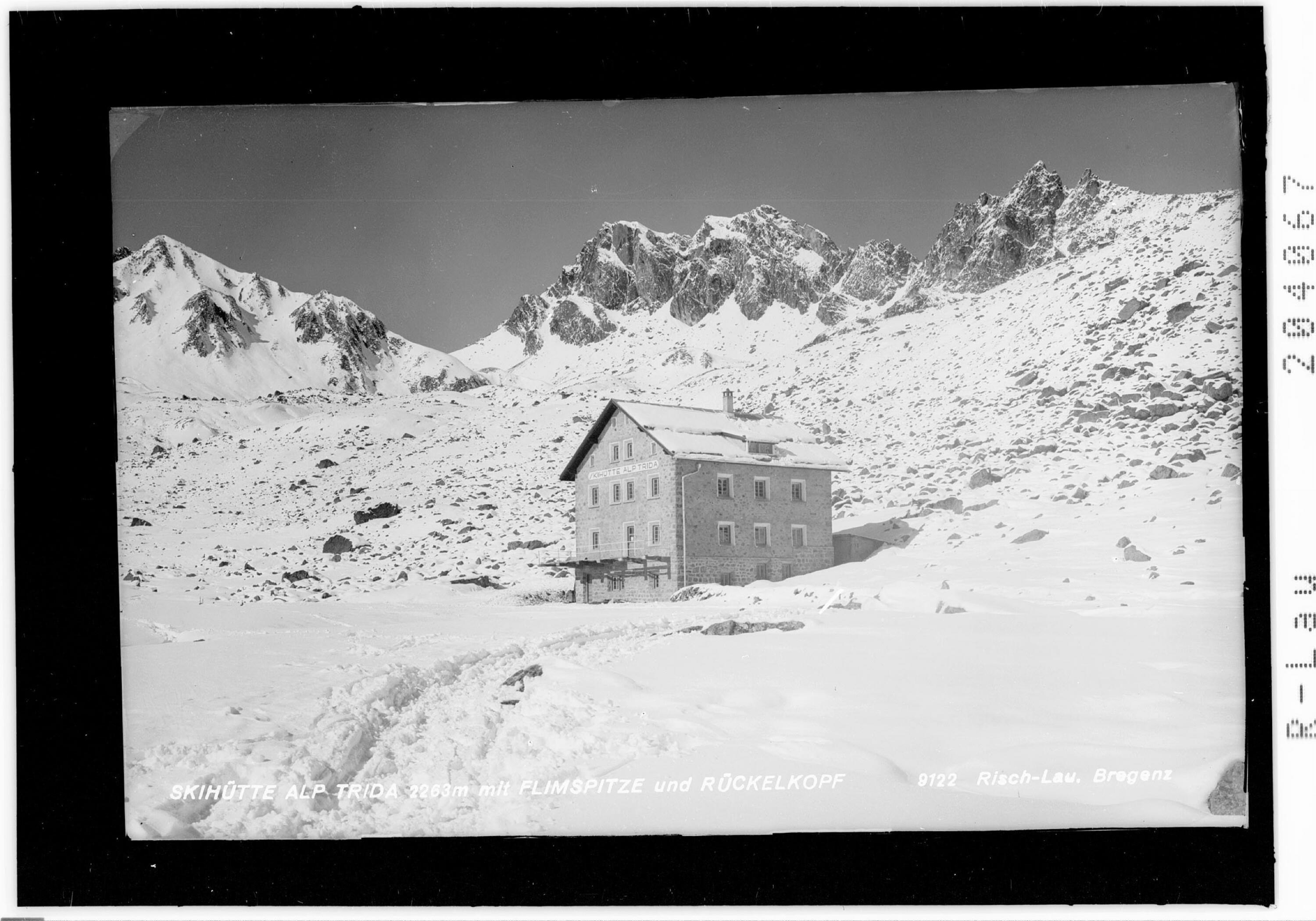 Skihütte Alp Trida 2263 m mit Flimspitze und Rückelkopf></div>


    <hr>
    <div class=