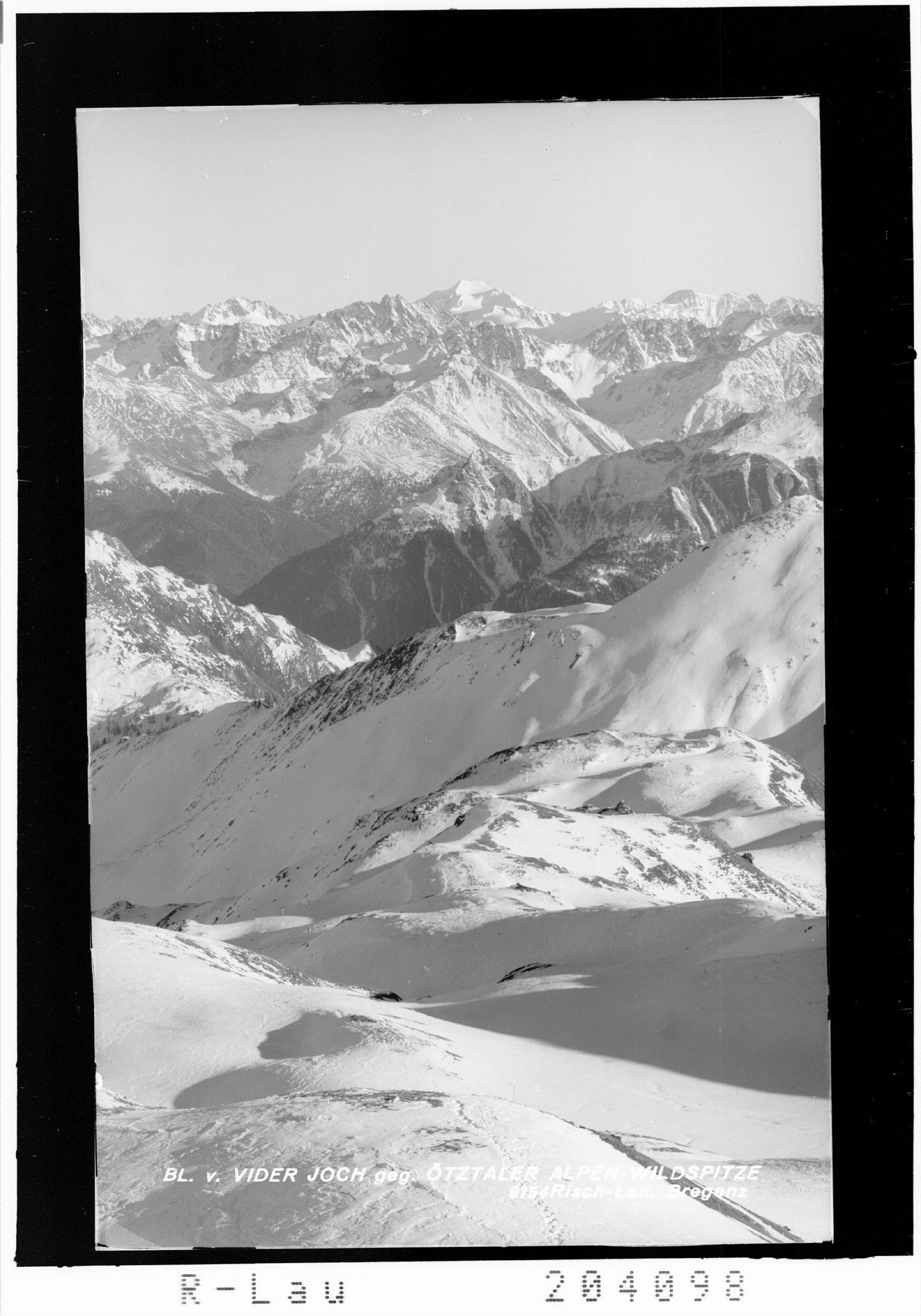 Blick vom Vider Joch gegen Ötztaler Alpen - Wildspitze></div>


    <hr>
    <div class=