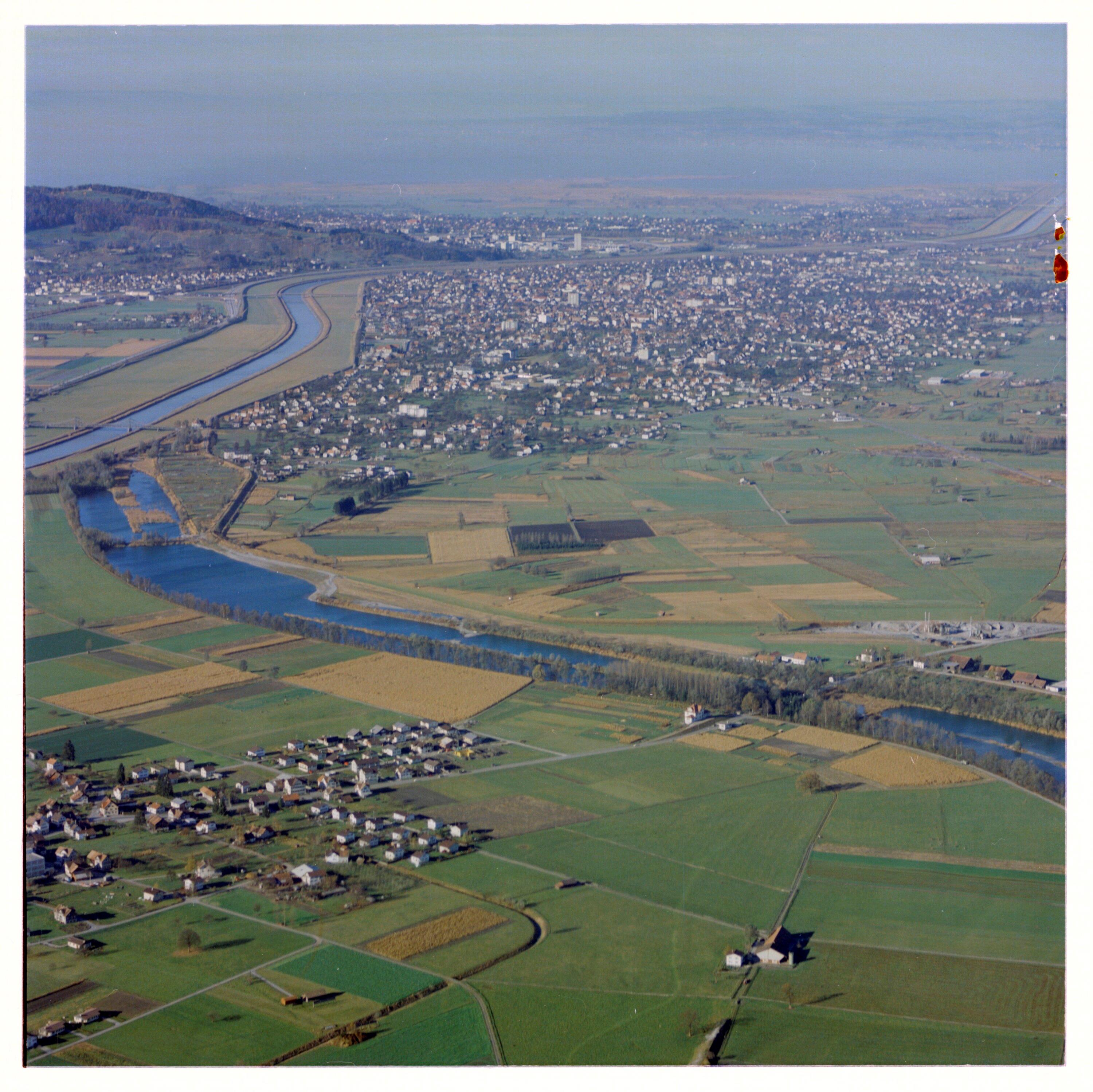Rheinmündung + Altenrhein (Flug col.)></div>


    <hr>
    <div class=