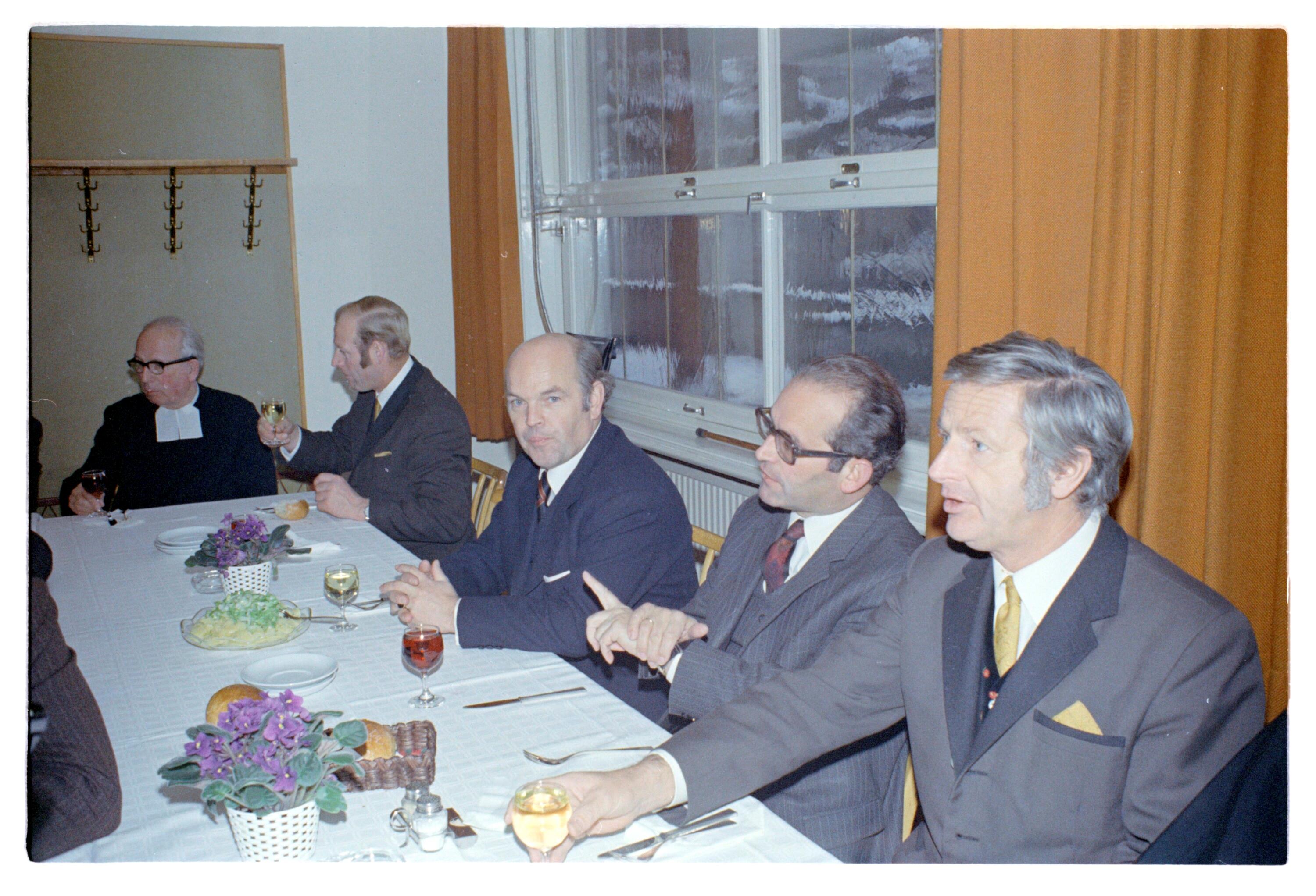 Preisjassen Abt. IIa, Dezember 1972></div>


    <hr>
    <div class=