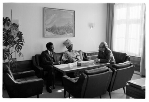 Nigerianischer Botschafter bei Landeshauptmann / Helmut Klapper von Klapper, Helmut