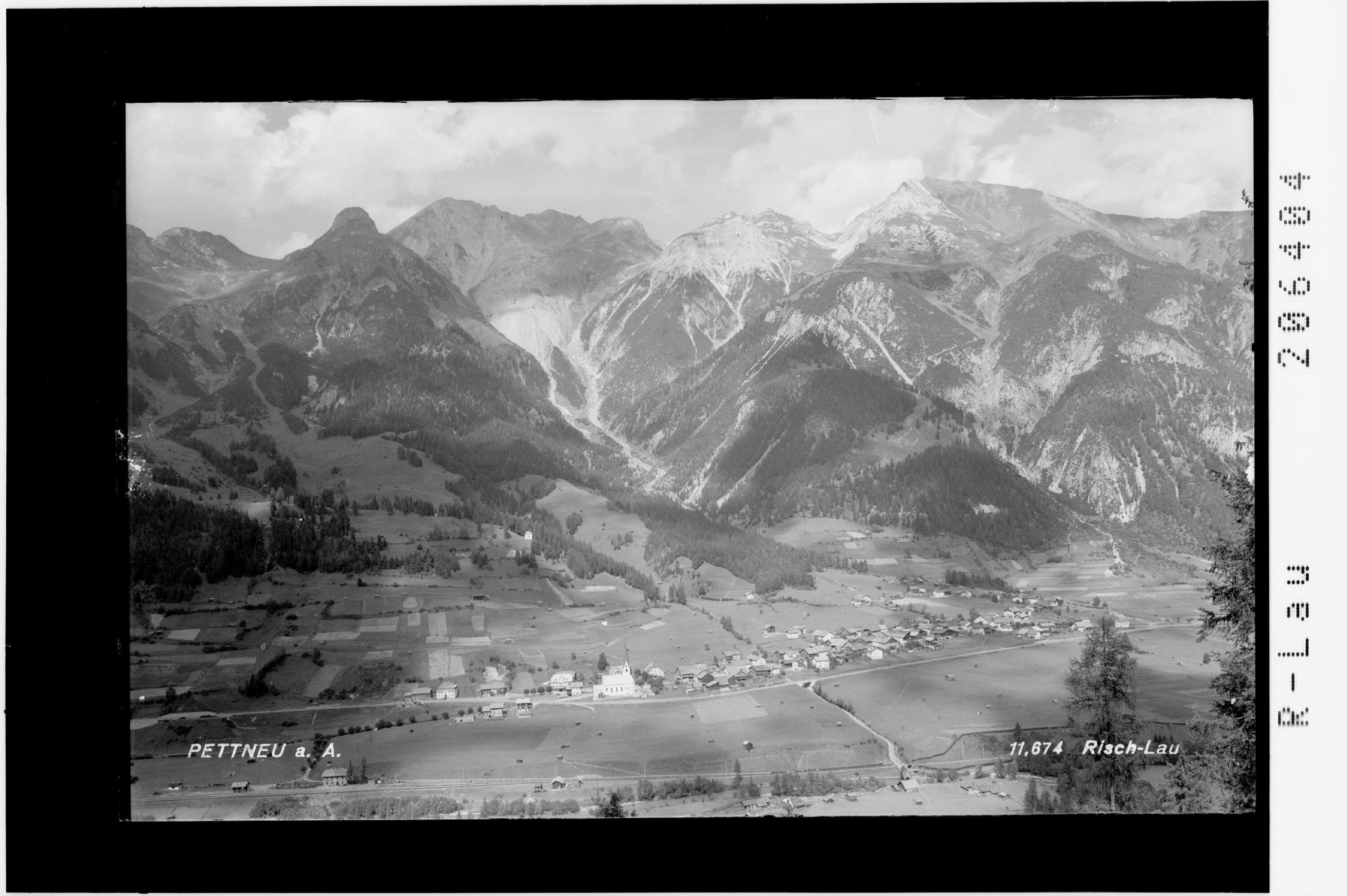 Pettneu am Arlberg></div>


    <hr>
    <div class=