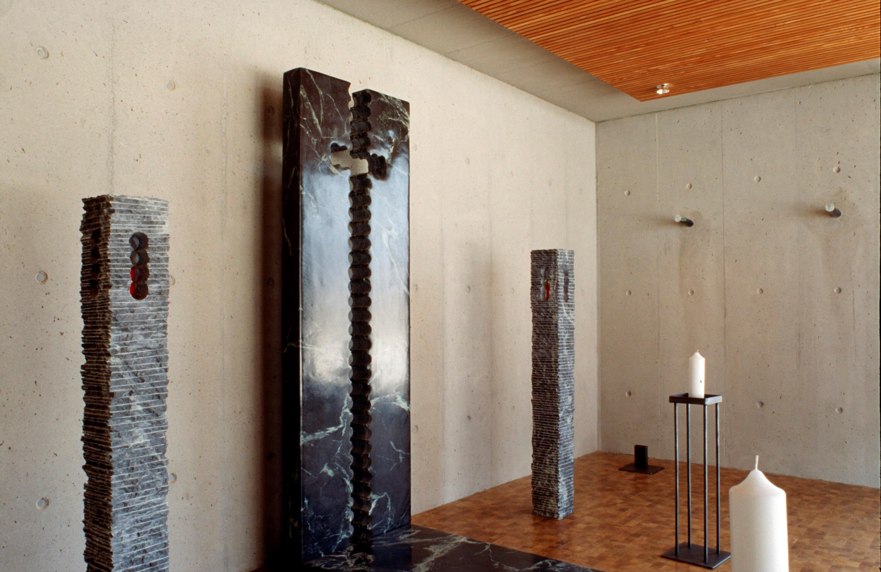 Totenkapelle Reuthe></div>


    <hr>
    <div class=