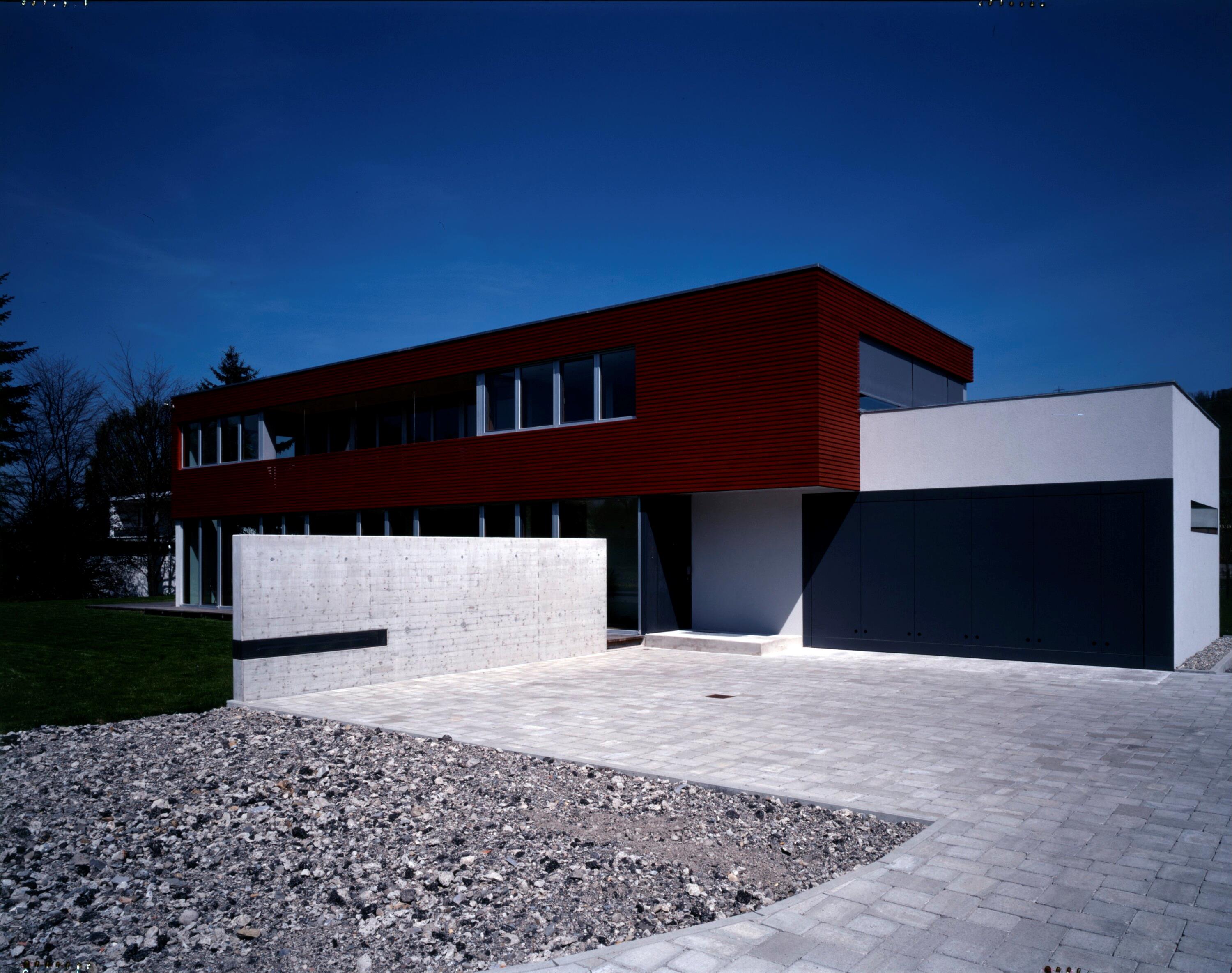 Einfamilienhaus in Schwarzach></div>


    <hr>
    <div class=