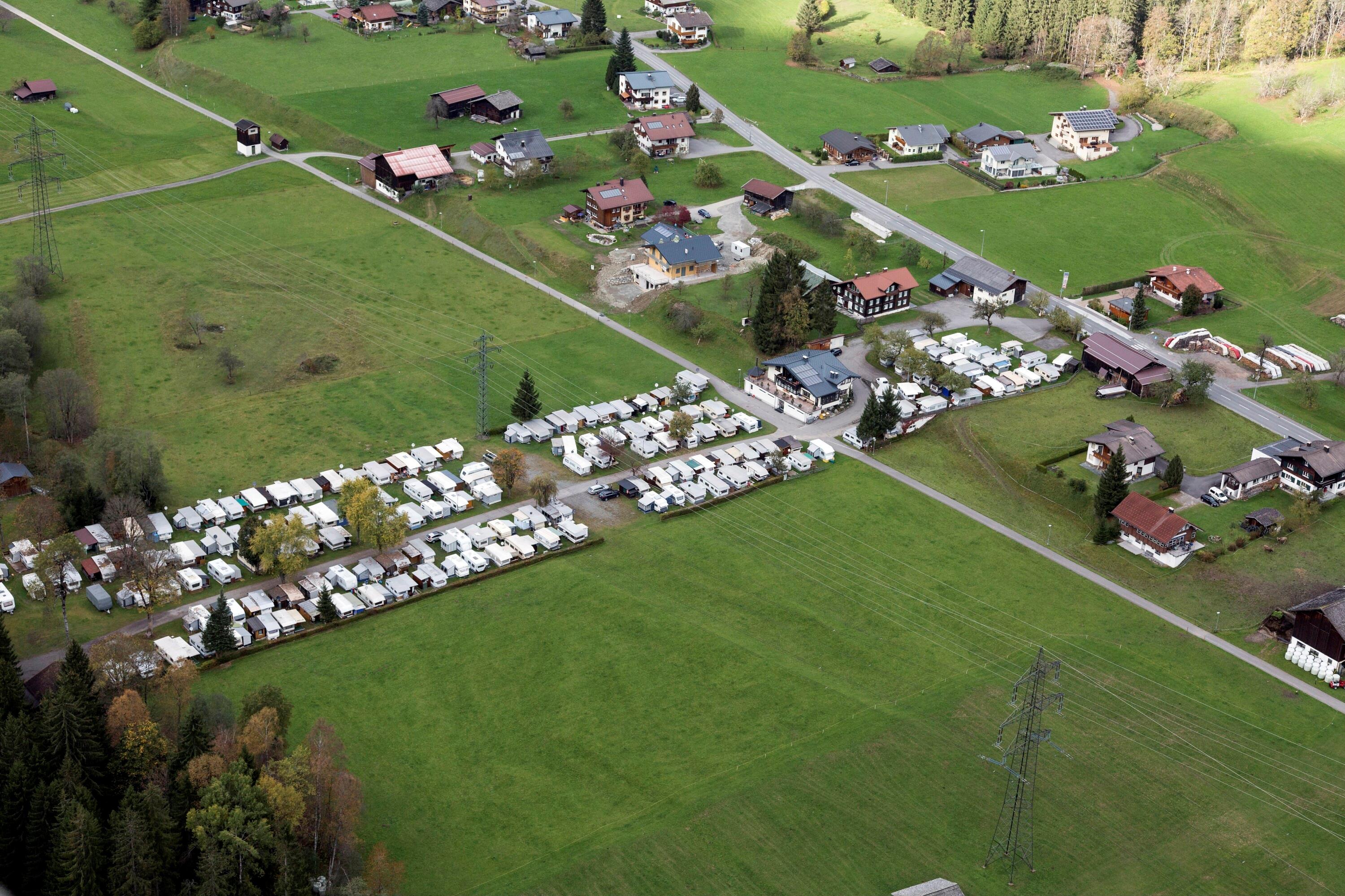 [Gaschurn - Außerbach, Camping Nova]></div>


    <hr>
    <div class=