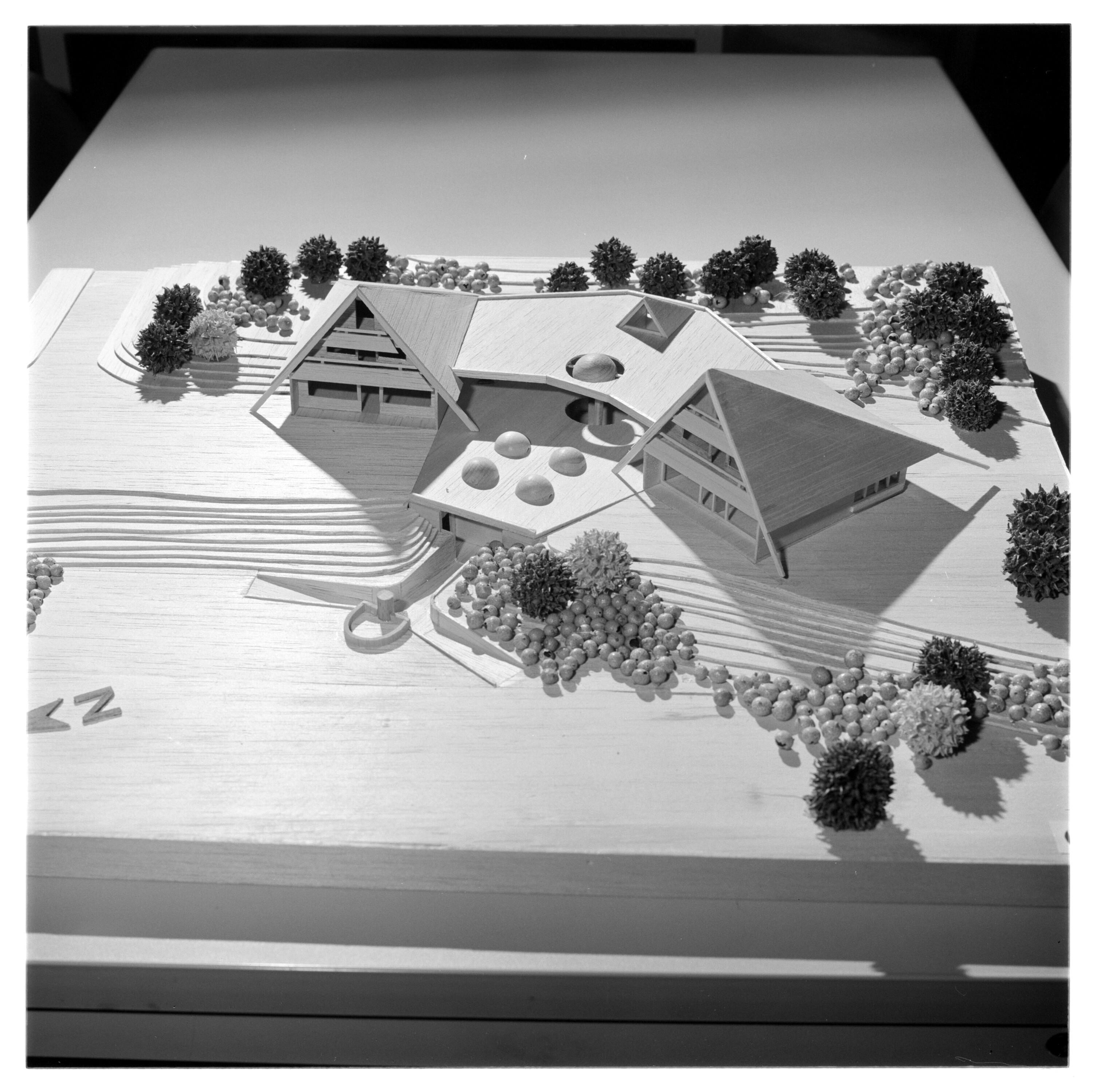 HTL Rankweil - Innenräume + Modelle der Schüler></div>


    <hr>
    <div class=