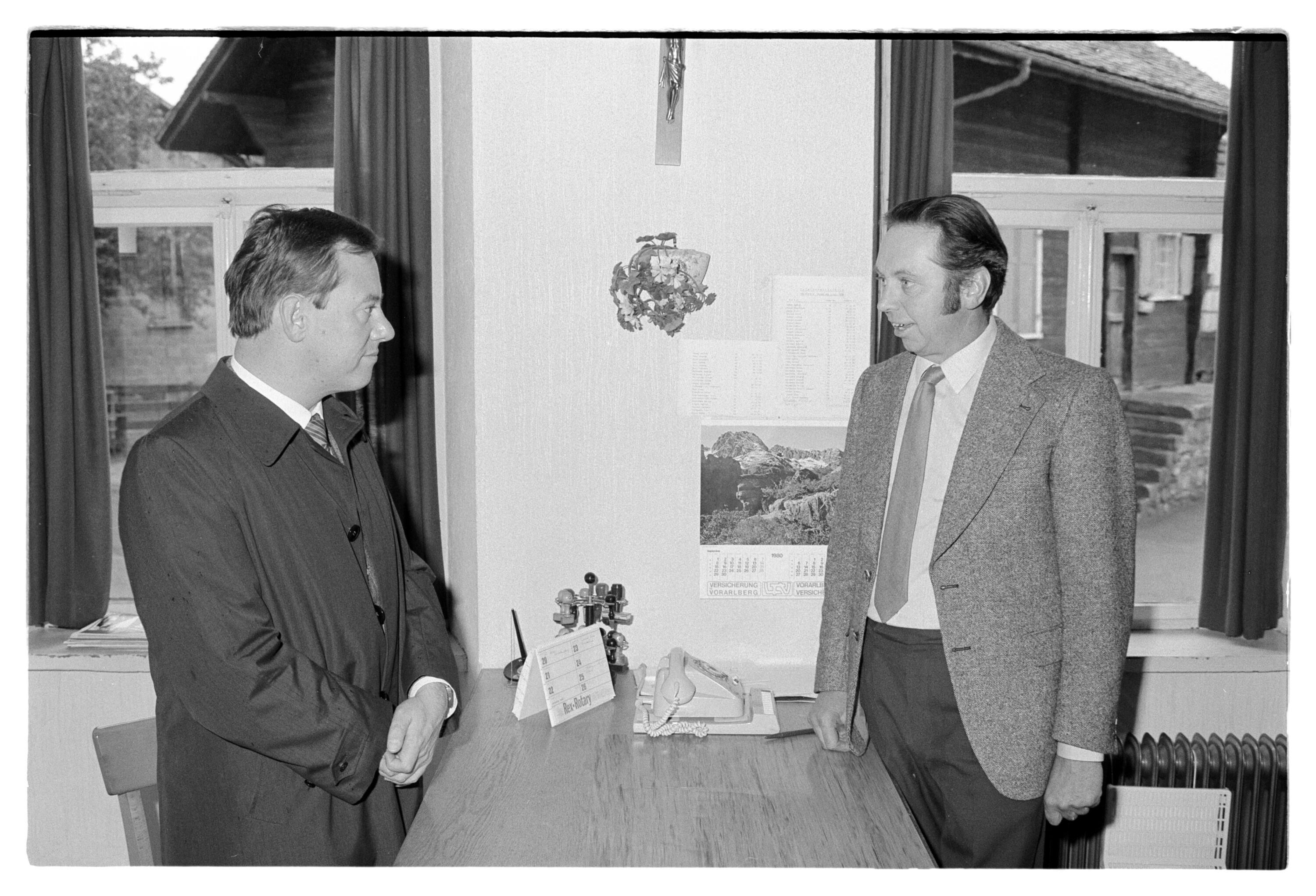 Landesrat Gasser, Gemeindebesuch in Düns und Dünserberg></div>


    <hr>
    <div class=