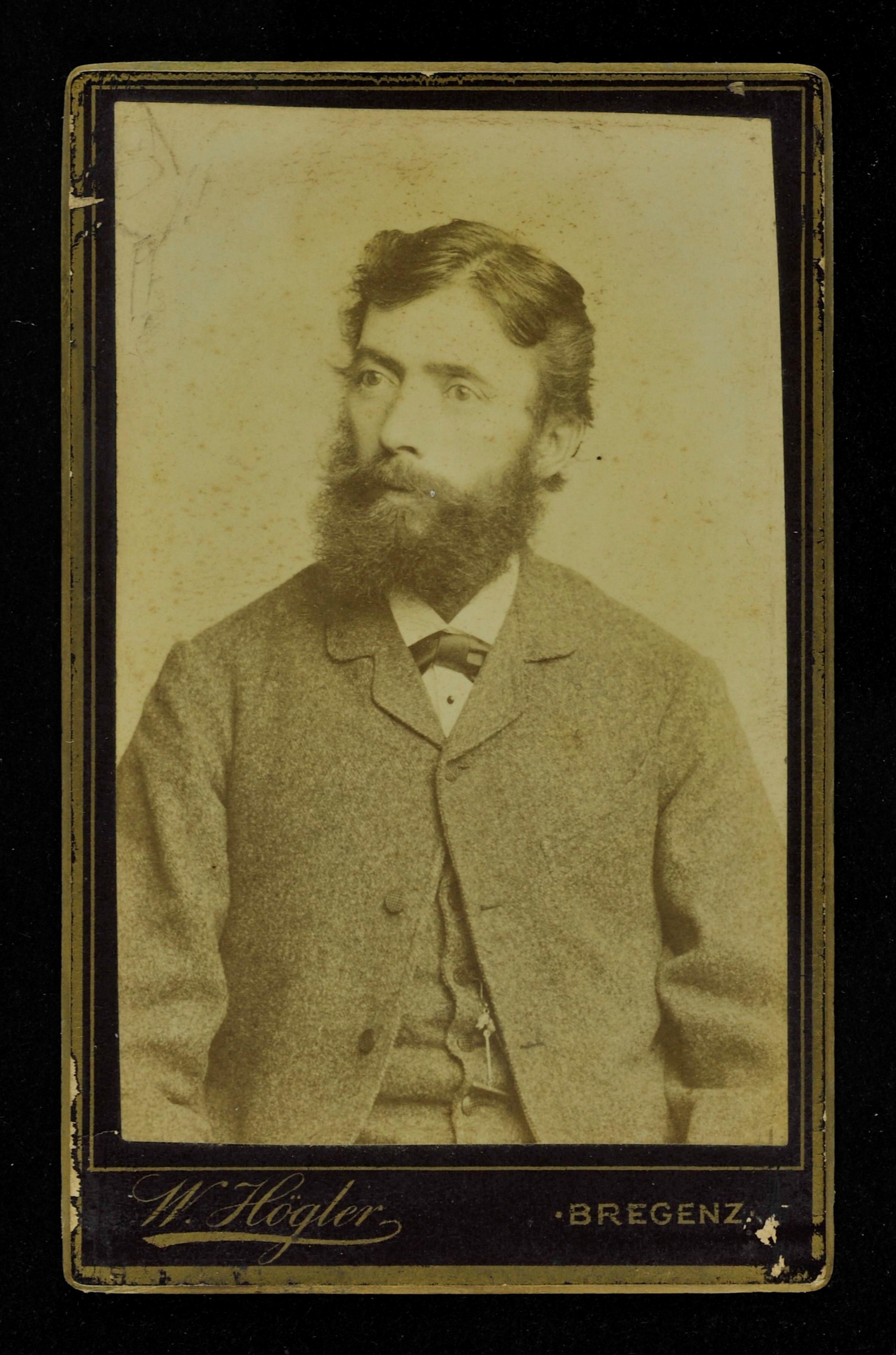 [Bildnis eines unbekannten Mannes]></div>


    <hr>
    <div class=