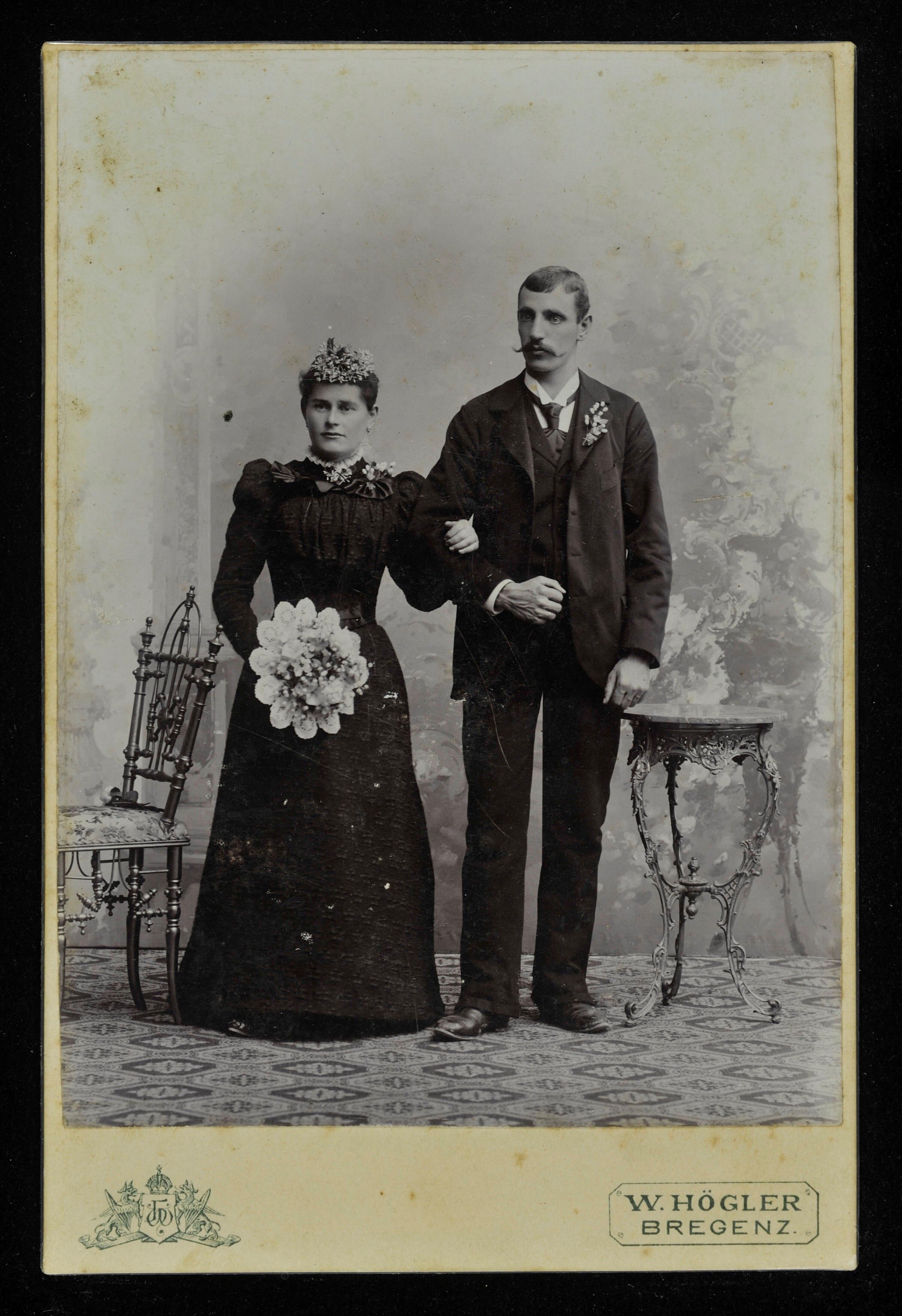 [Bildnis einer unbekannten Braut und eines unbekannten Mannes]></div>


    <hr>
    <div class=