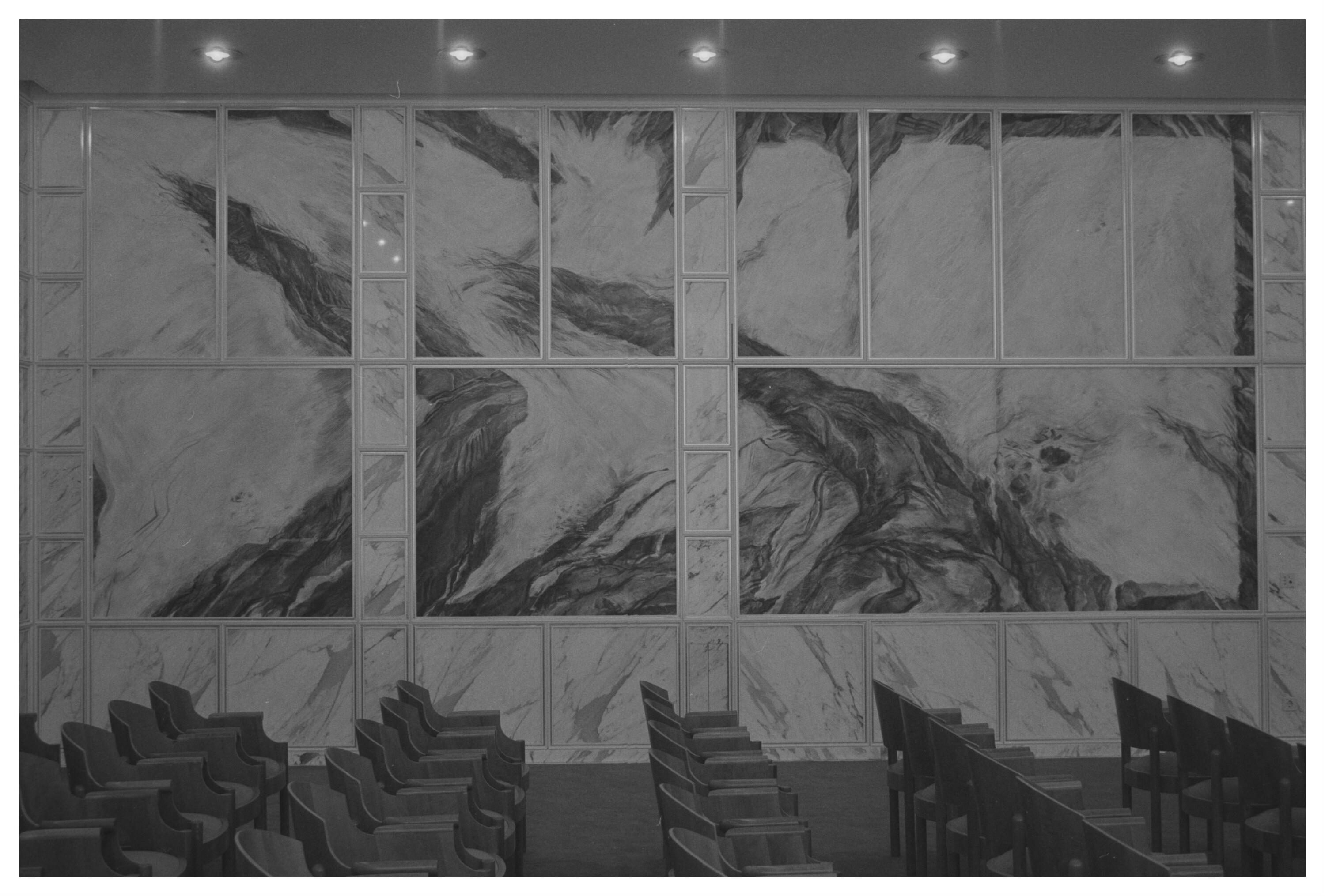 Montfortsaal, Gemälde></div>


    <hr>
    <div class=