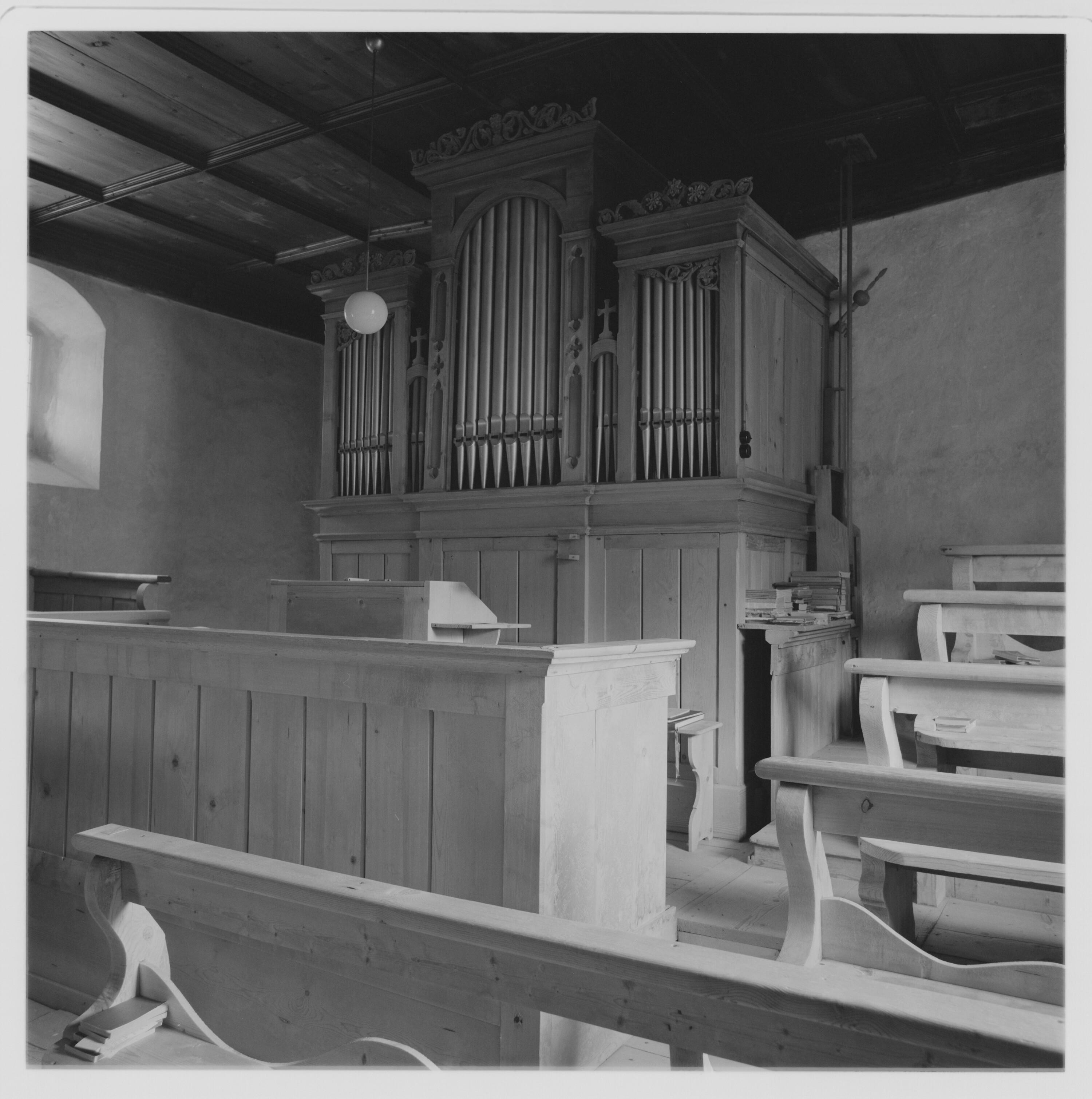 Nadler Orgelaufnahmen, Damüls, St. Nikolaus></div>


    <hr>
    <div class=