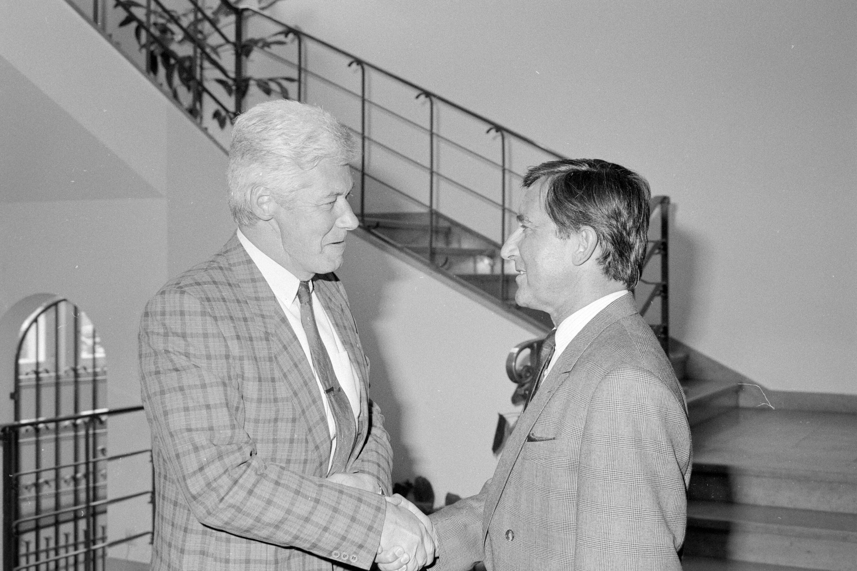 Landeshauptmann Betriebsbesuch Firma F.M. Hämmerle in Dornbirn></div>


    <hr>
    <div class=