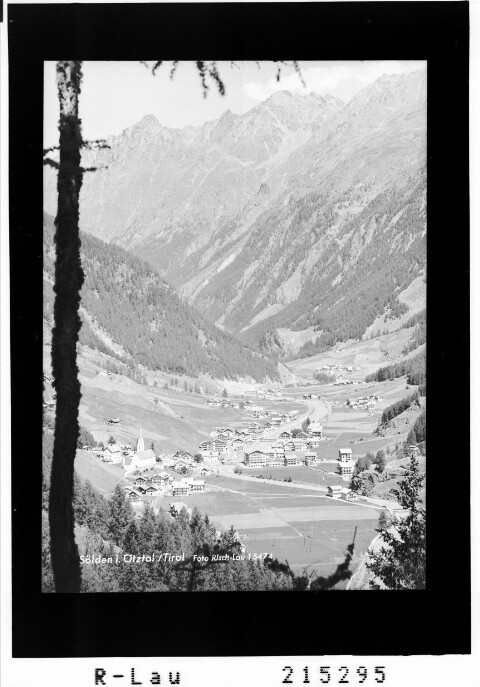 Sölden im Ötztal / Tirol : [Sölden mit Blick zum Lochkogel und Gamezwart]