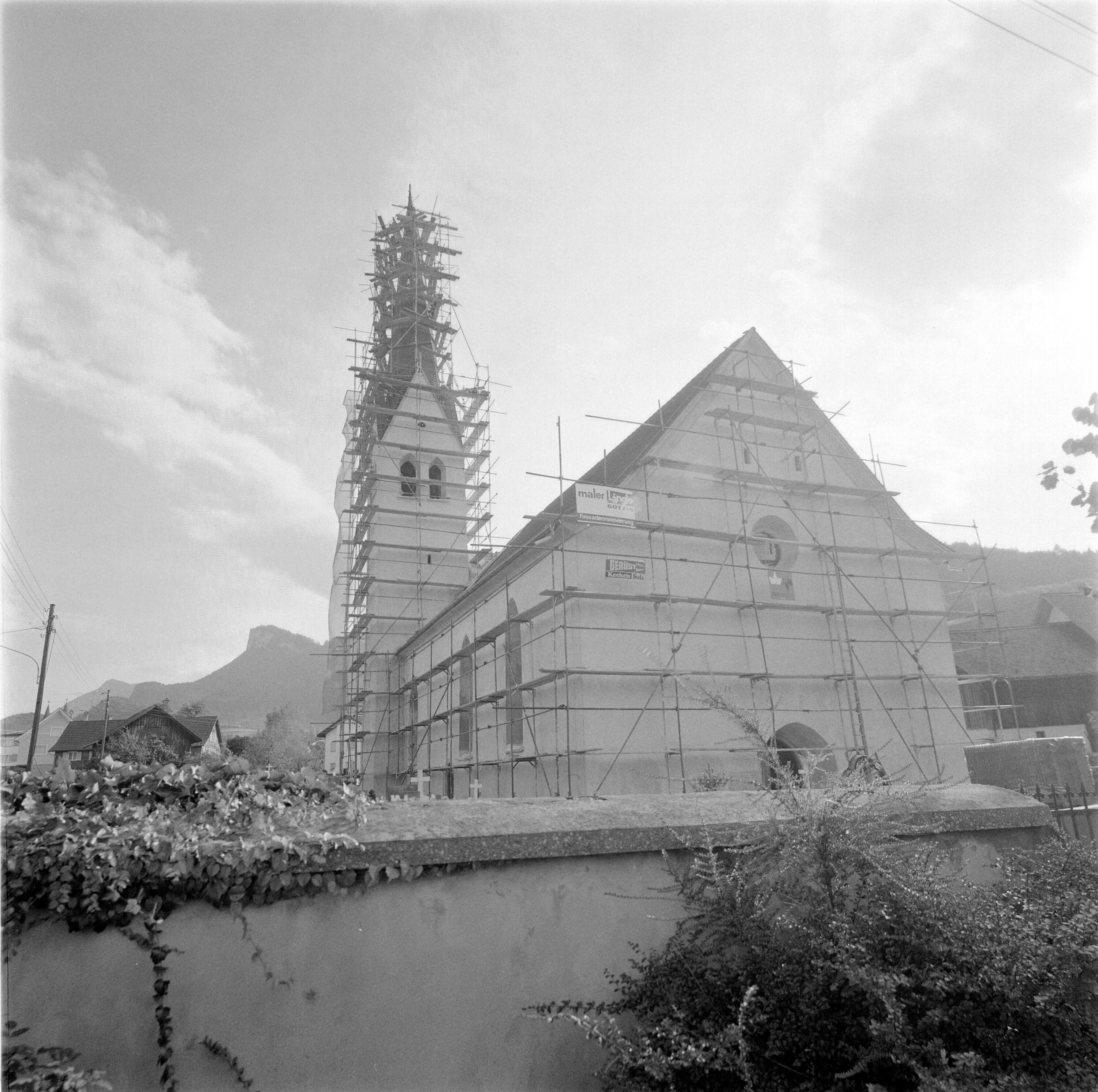 [Alte Pfarrkirche Götzis, Kirchenrenovierung]></div>


    <hr>
    <div class=