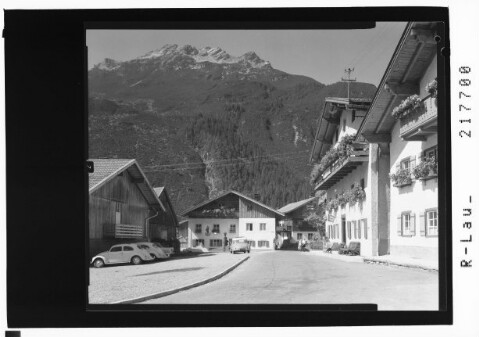 Gasthof Drei Könige Elmen 978 m, Lechtal - Tirol : [Gasthaus Drei Könige in Elmen im Lechtal gegen Klimmspitze]