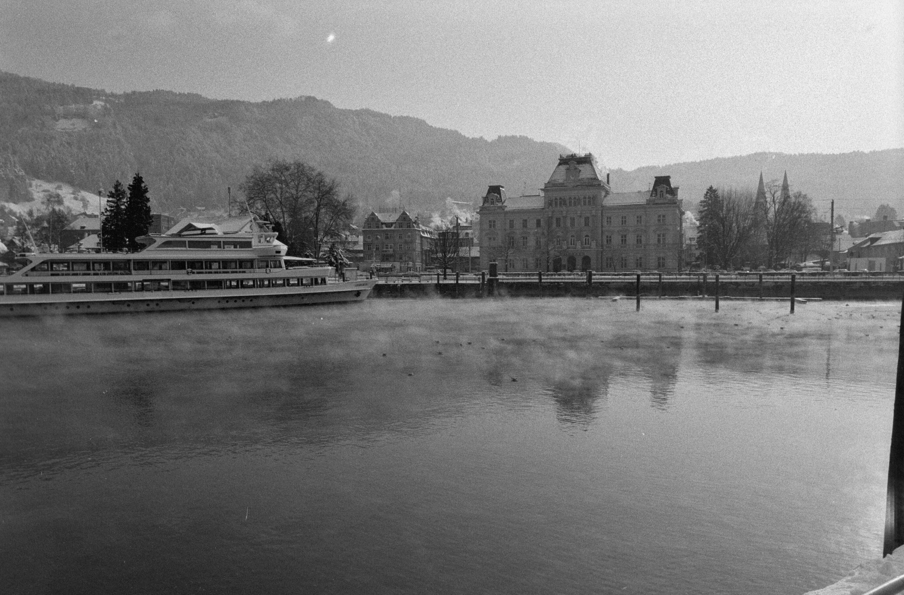 [Bregenz, Postgebäude]></div>


    <hr>
    <div class=