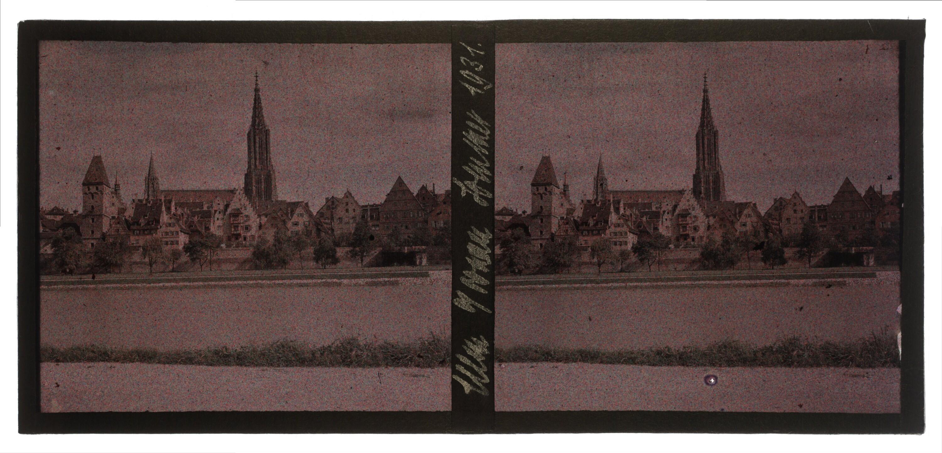 [Ulm]></div>


    <hr>
    <div class=