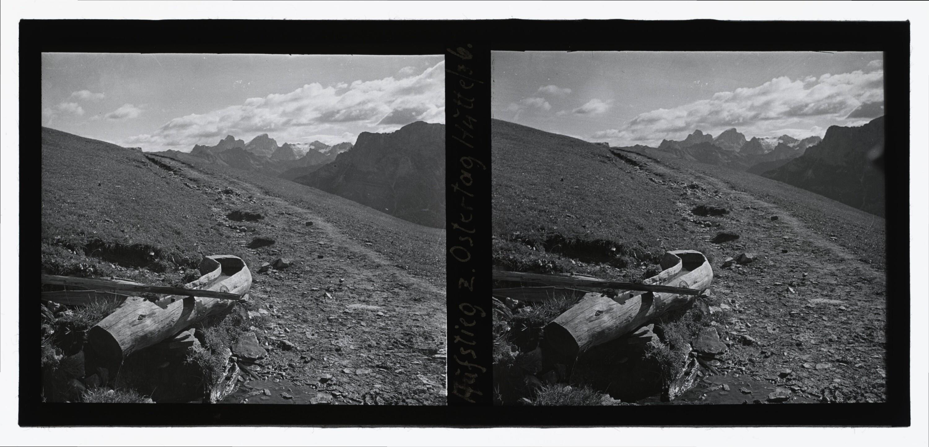 [Dolomiten, Rotwandhütte]></div>


    <hr>
    <div class=