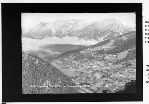 Fließ im Oberinntal in Tirol mit Parseiergruppe 3038 m