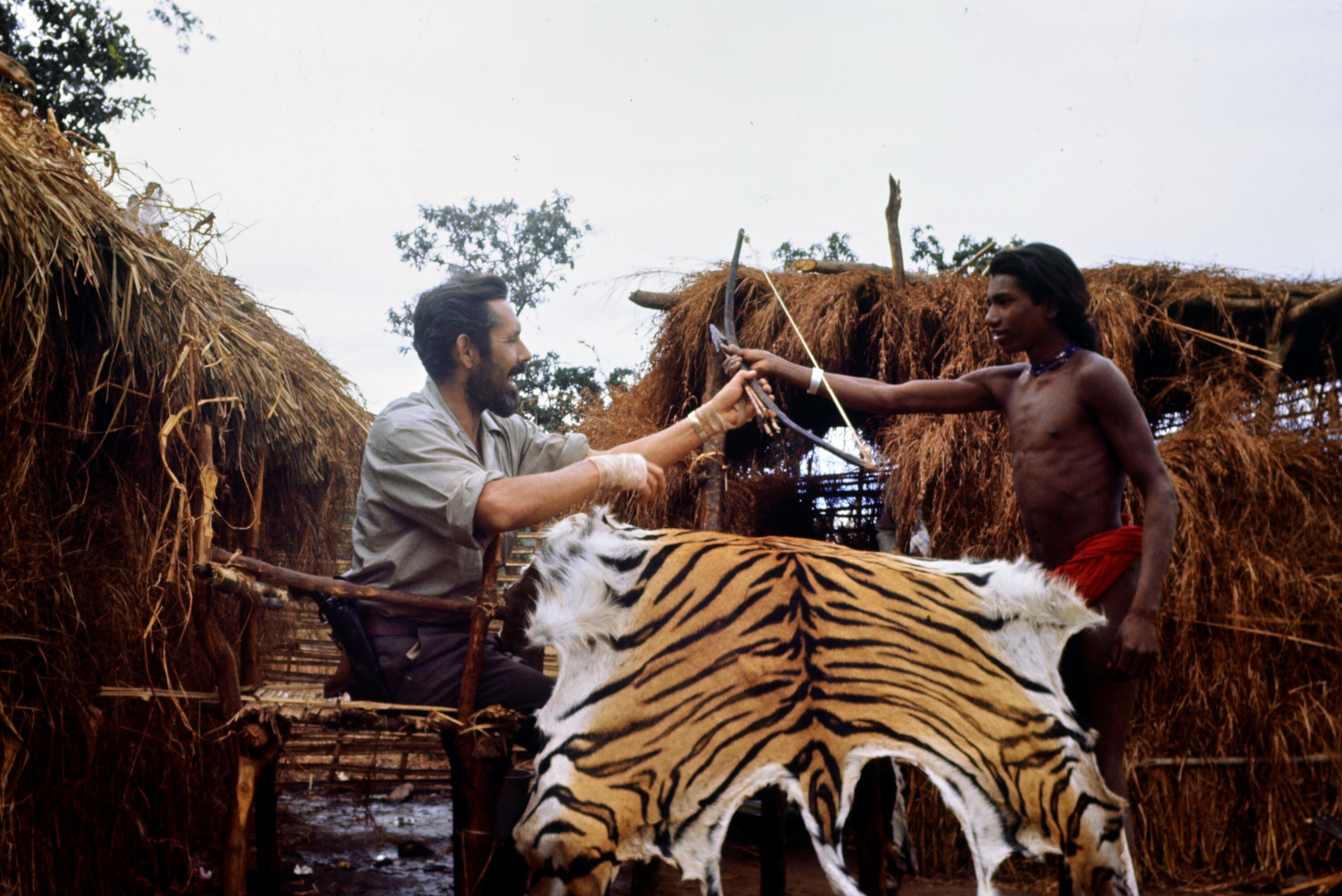 [Abutschmar]></div>


    <hr>
    <div class=