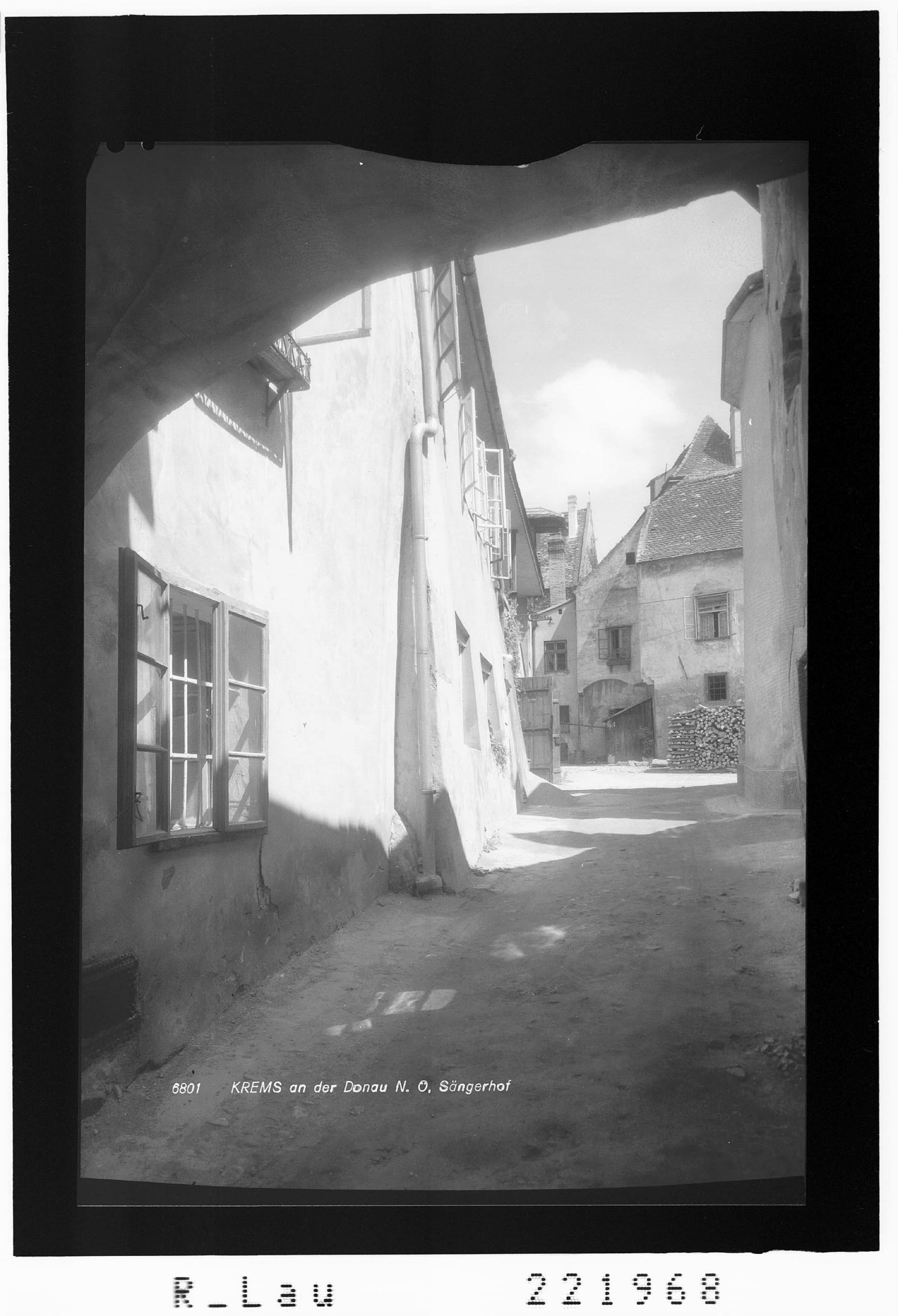 Krems an der Donau / Niederösterreich / Sängerhof></div>


    <hr>
    <div class=