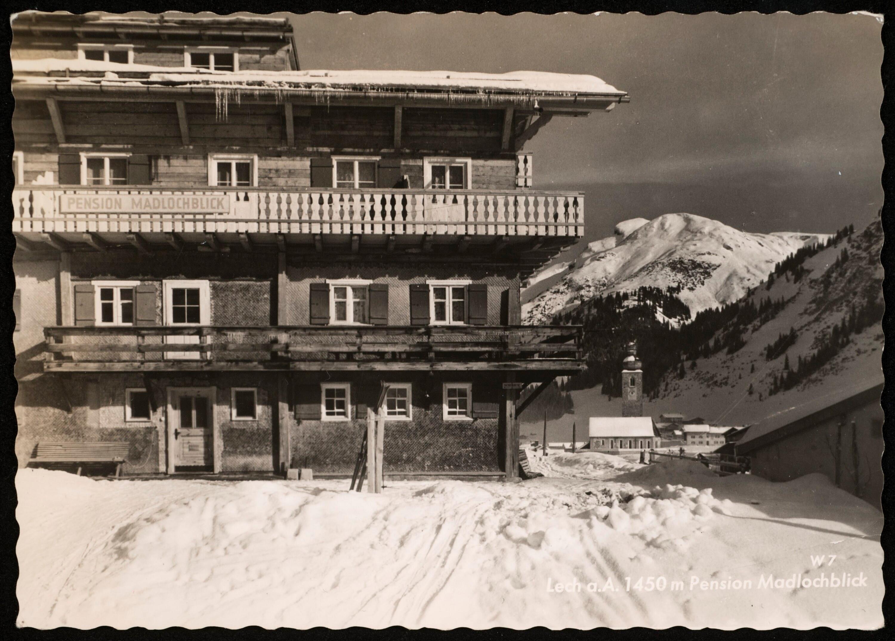 Lech a. A. 1450 m Pension Madlochblick></div>


    <hr>
    <div class=