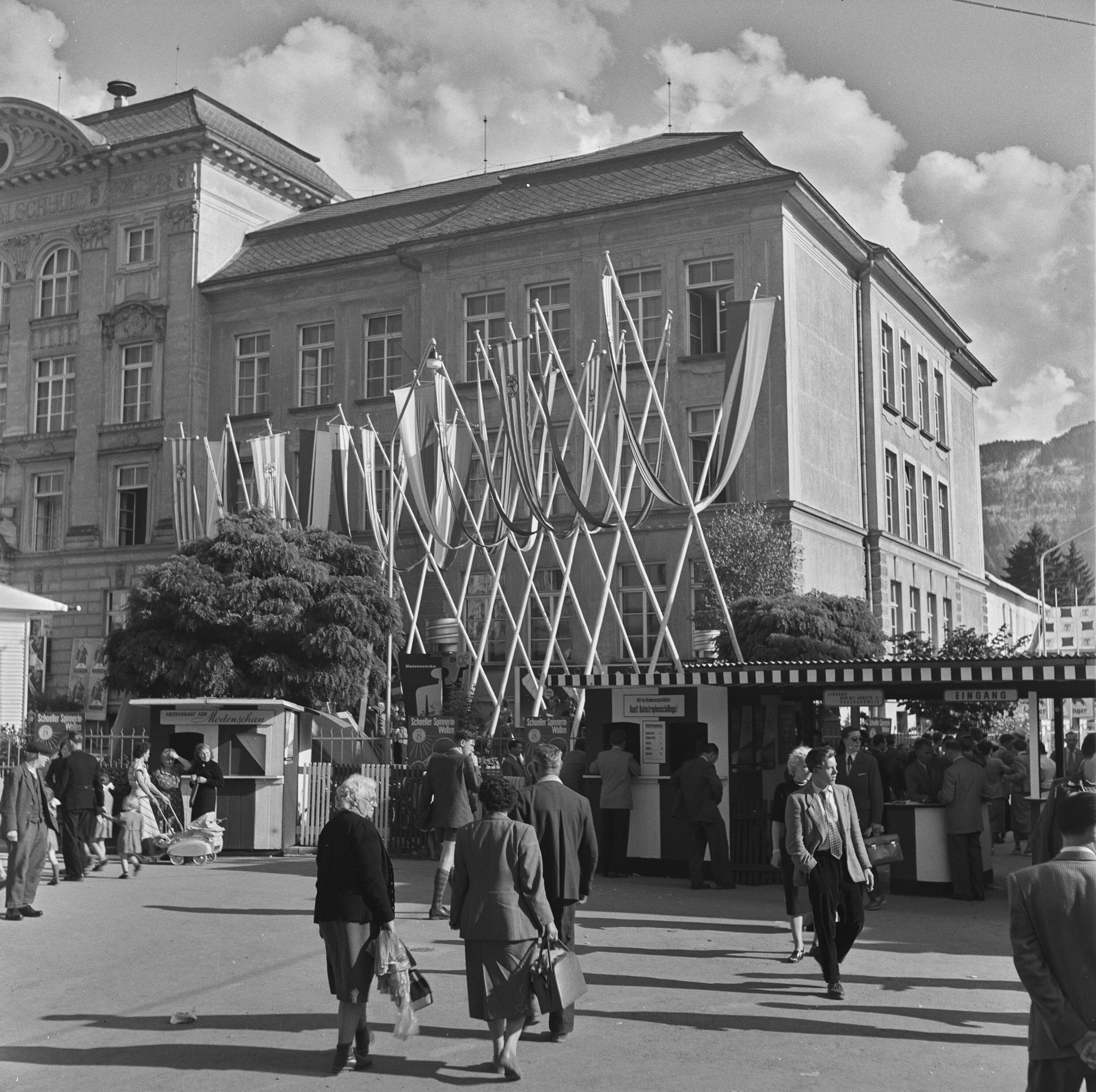 Dornbirn, Dornbirner Messe></div>


    <hr>
    <div class=