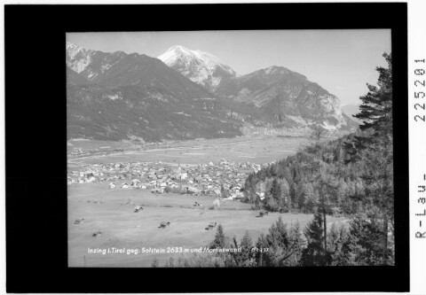 Inzing in Tirol gegen Solstein 2633 m mit Martinswand