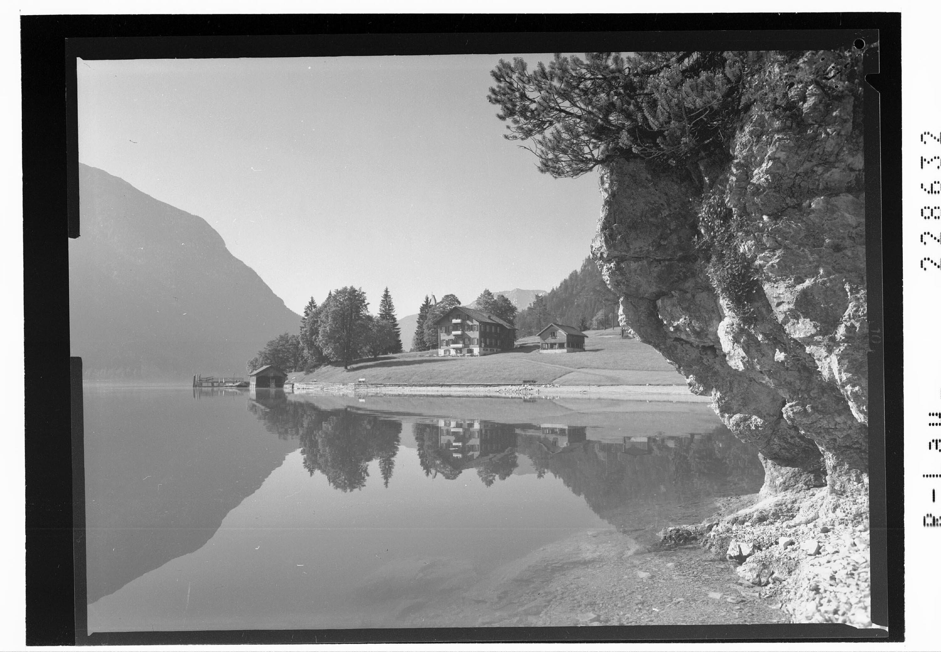 [Gasthaus Geissalm am Achensee / Tirol]></div>


    <hr>
    <div class=