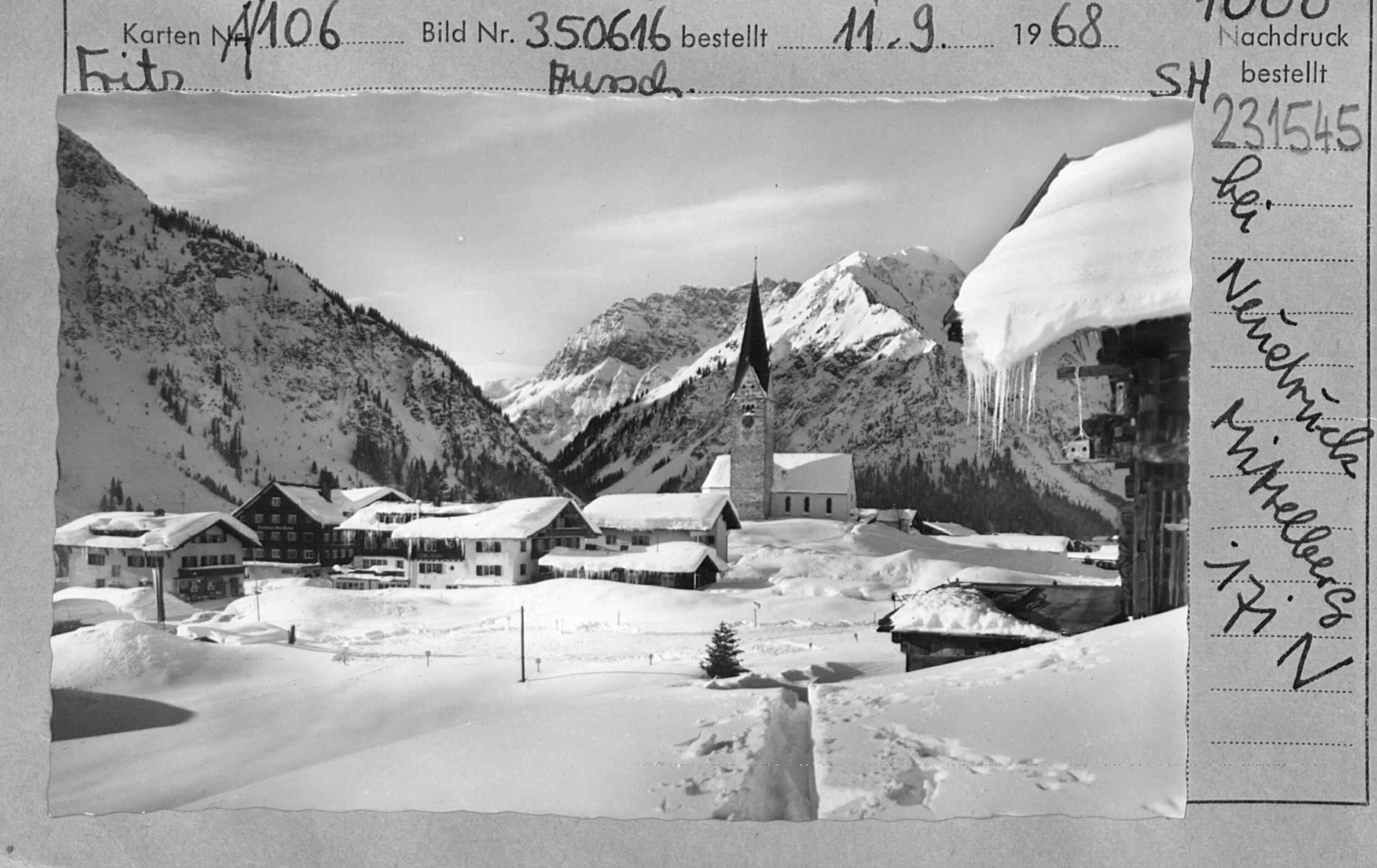 [Mittelberg gegen Bärenkopf / Kleinwalsertal]></div>


    <hr>
    <div class=
