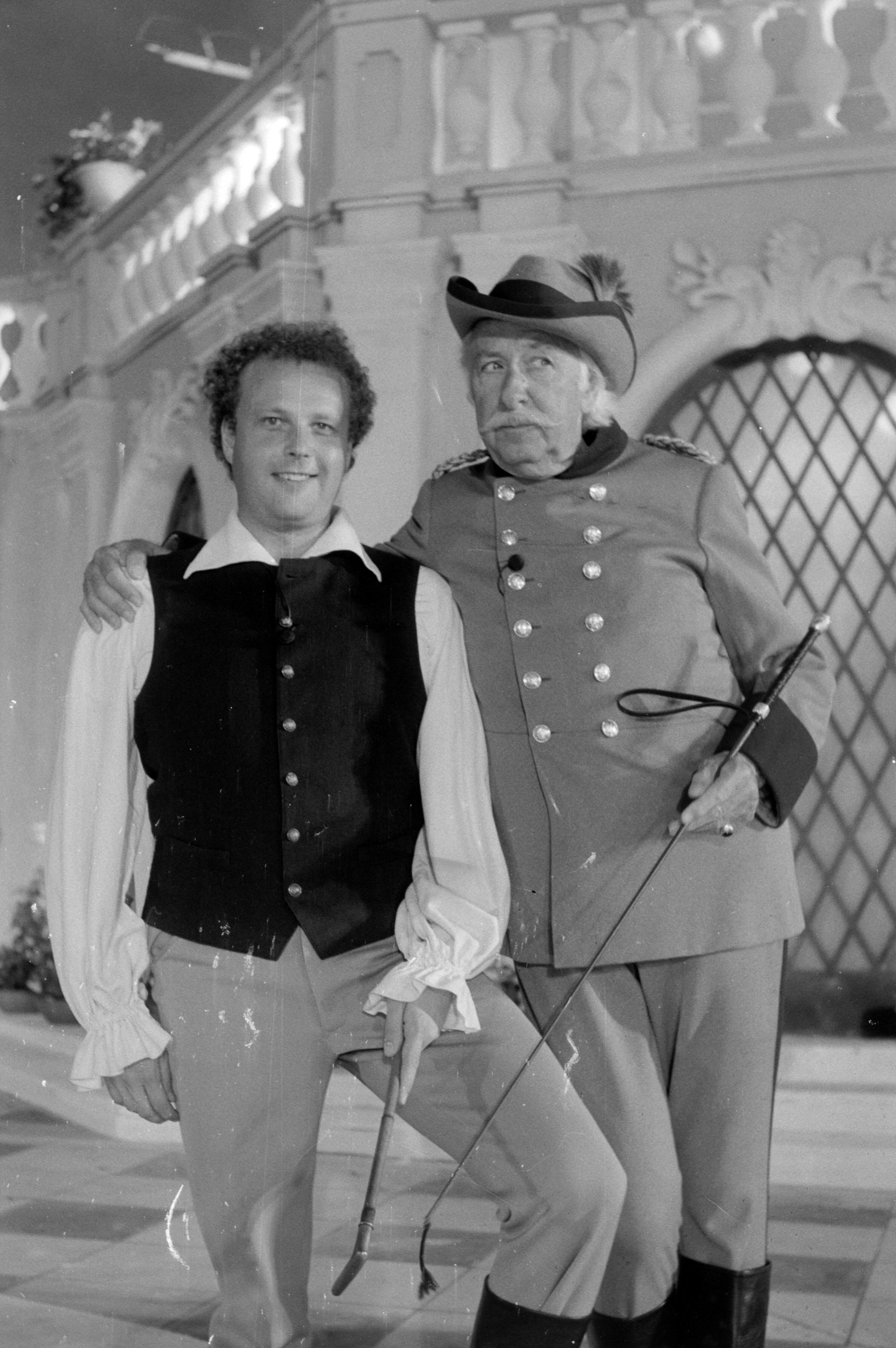 Aufführung von Der Vogelhändler auf der Seebühne></div>


    <hr>
    <div class=