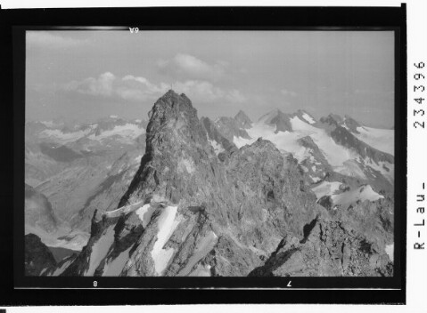 Silvretta / Grosser Litzner 3109 m mit Schneeglocke / Vorarlberg