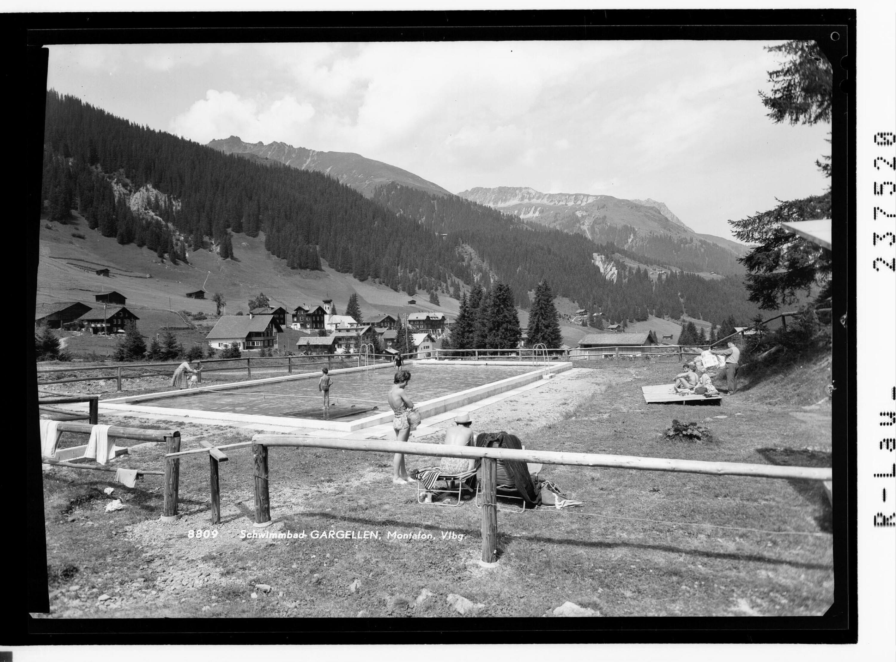 Schwimmbad Gargellen / Montafon / Vorarlberg></div>


    <hr>
    <div class=