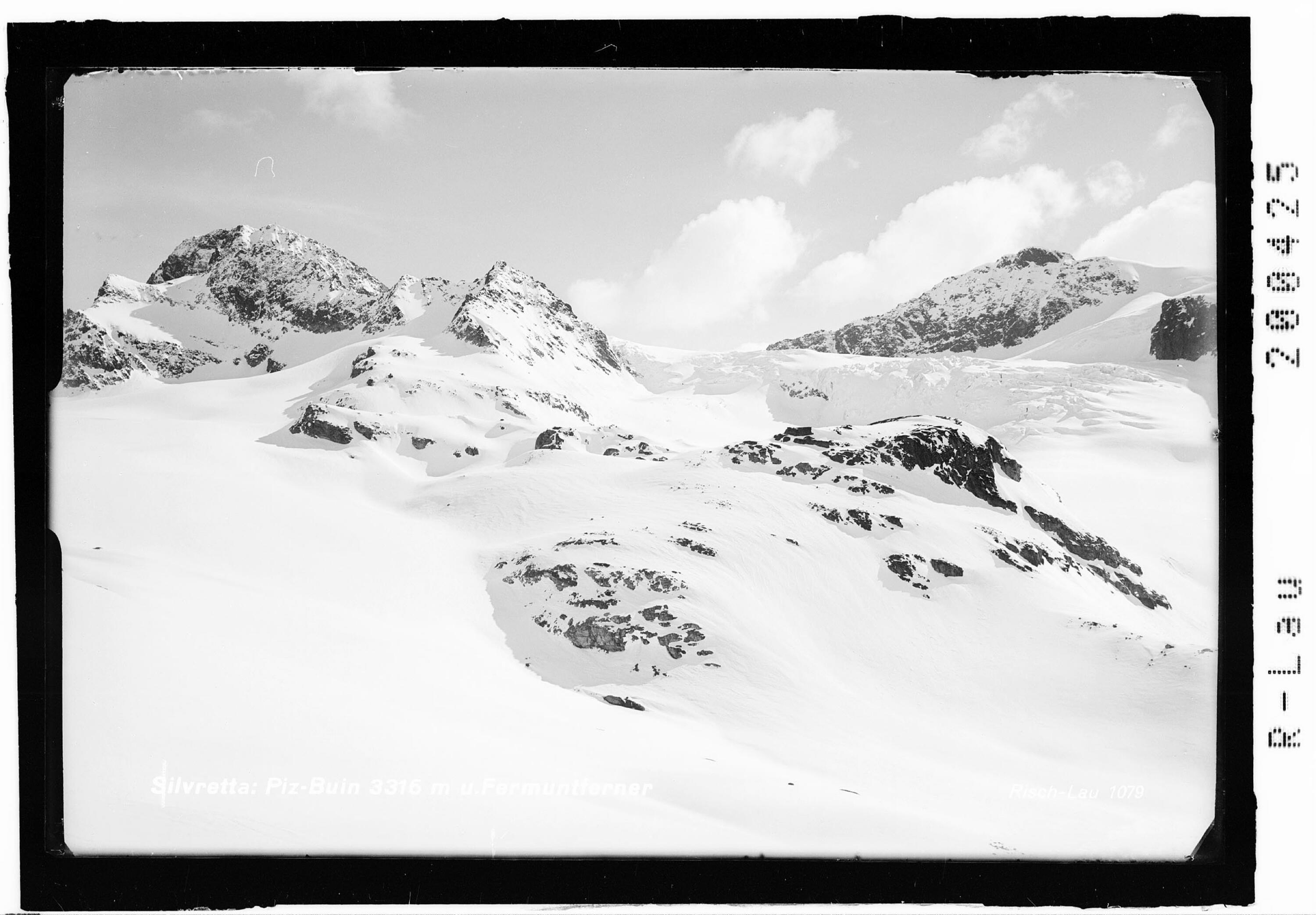Silvretta Piz Buin 3316 m und Fermuntferner></div>


    <hr>
    <div class=