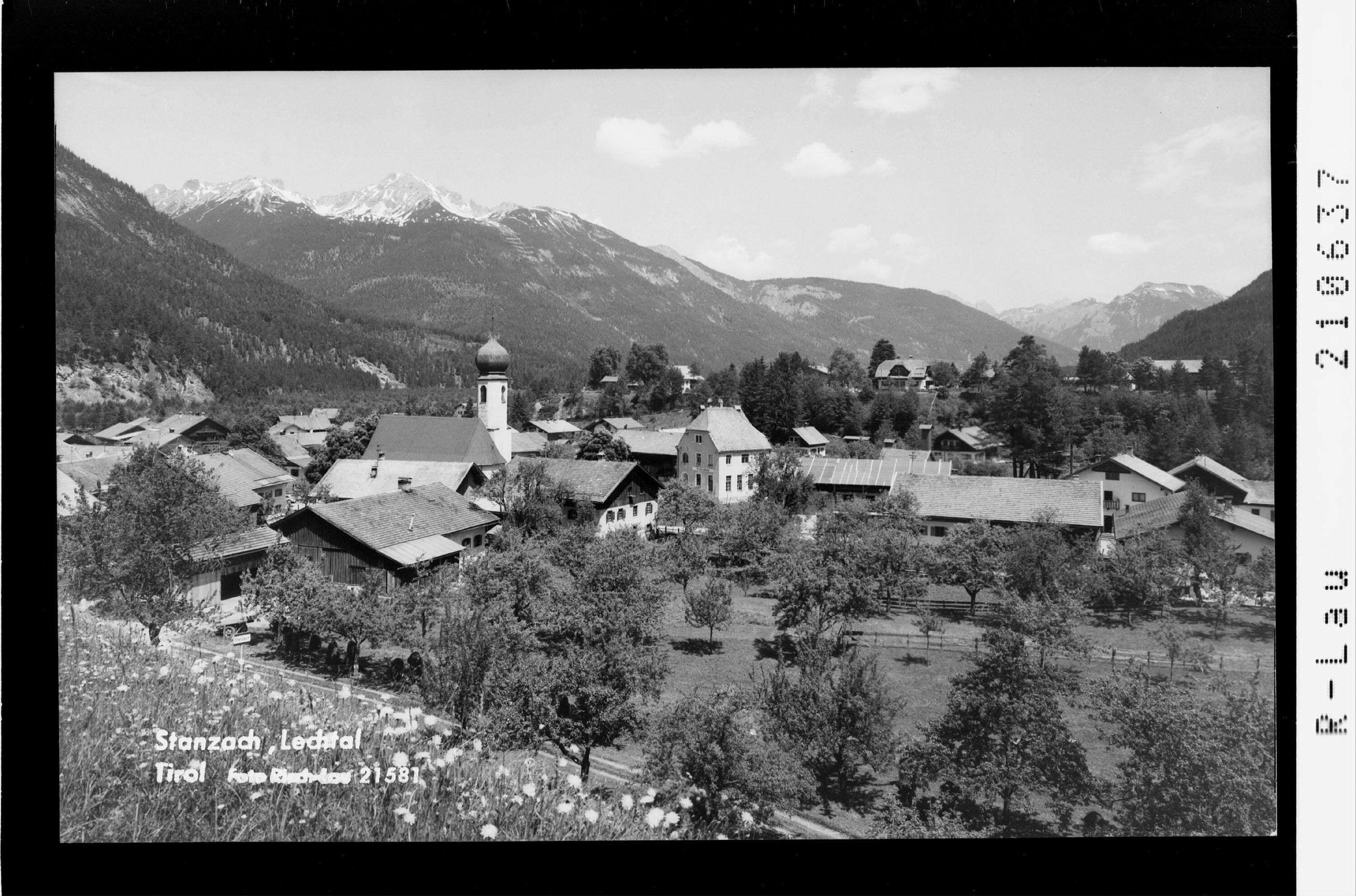 Stanzach, Lechtal Tirol></div>


    <hr>
    <div class=