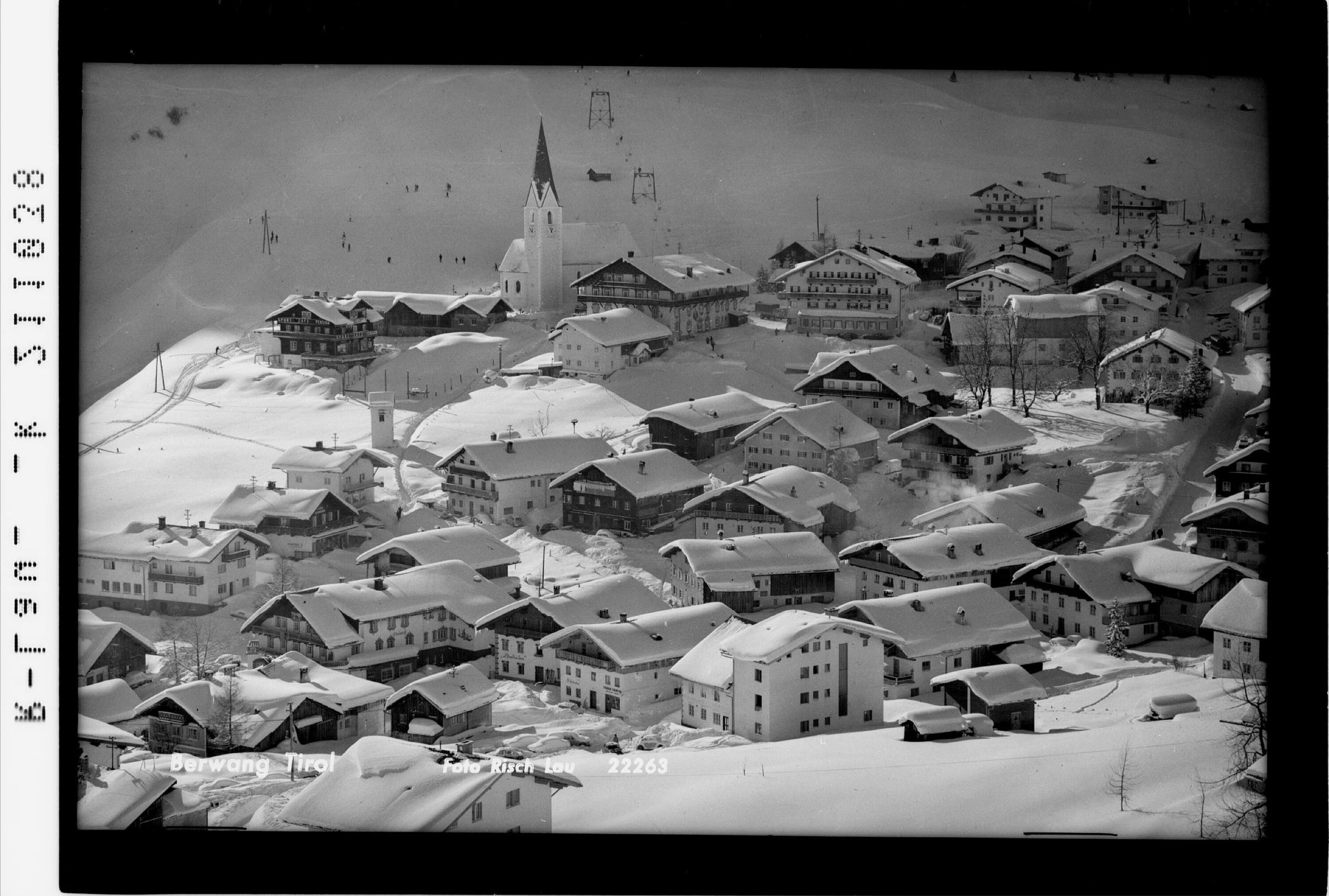 Berwang Tirol></div>


    <hr>
    <div class=