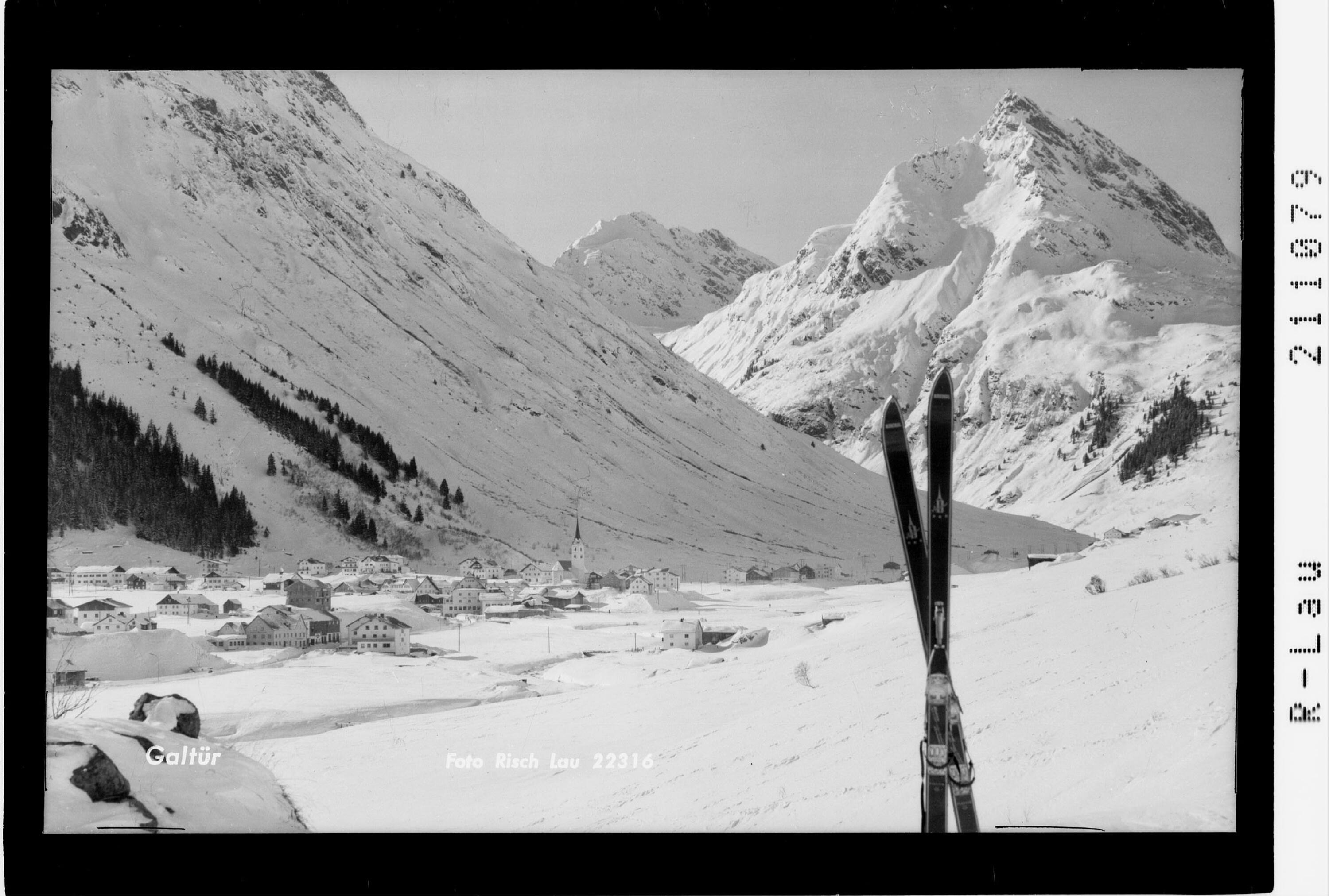 Galtür></div>


    <hr>
    <div class=