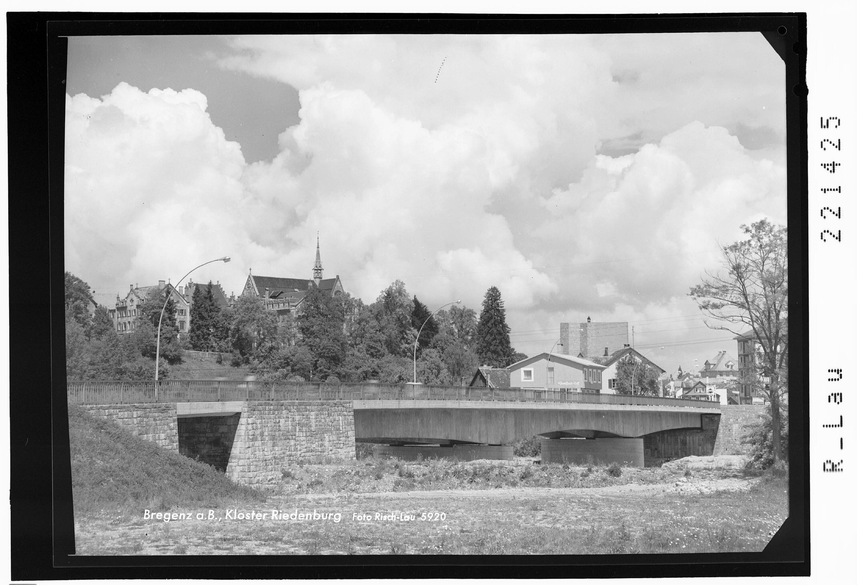Kloster Riedenburg in Bregenz - Rieden></div>


    <hr>
    <div class=